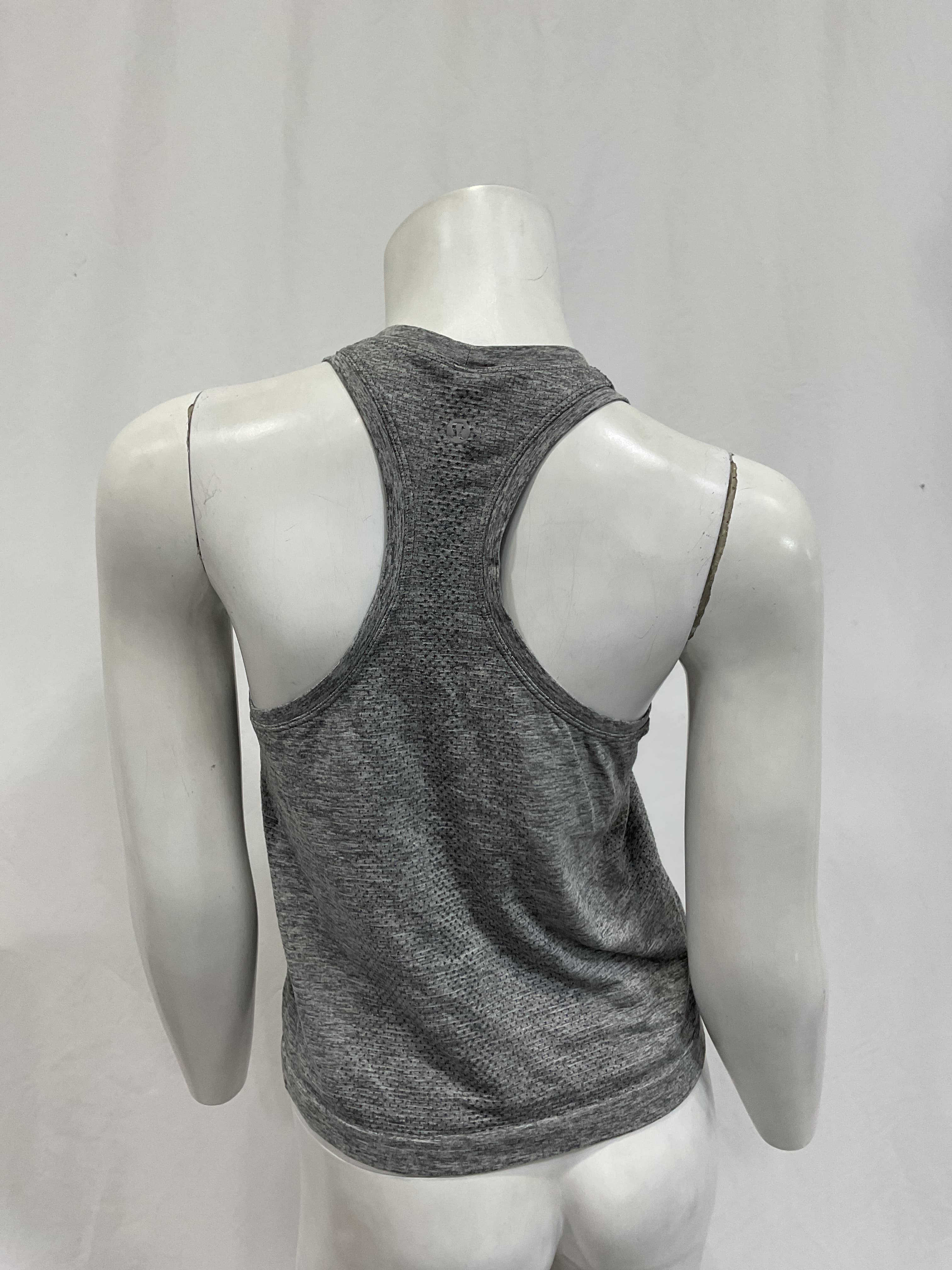 Swiftly Tech Racerback Tank Top 2.0 - Image 4