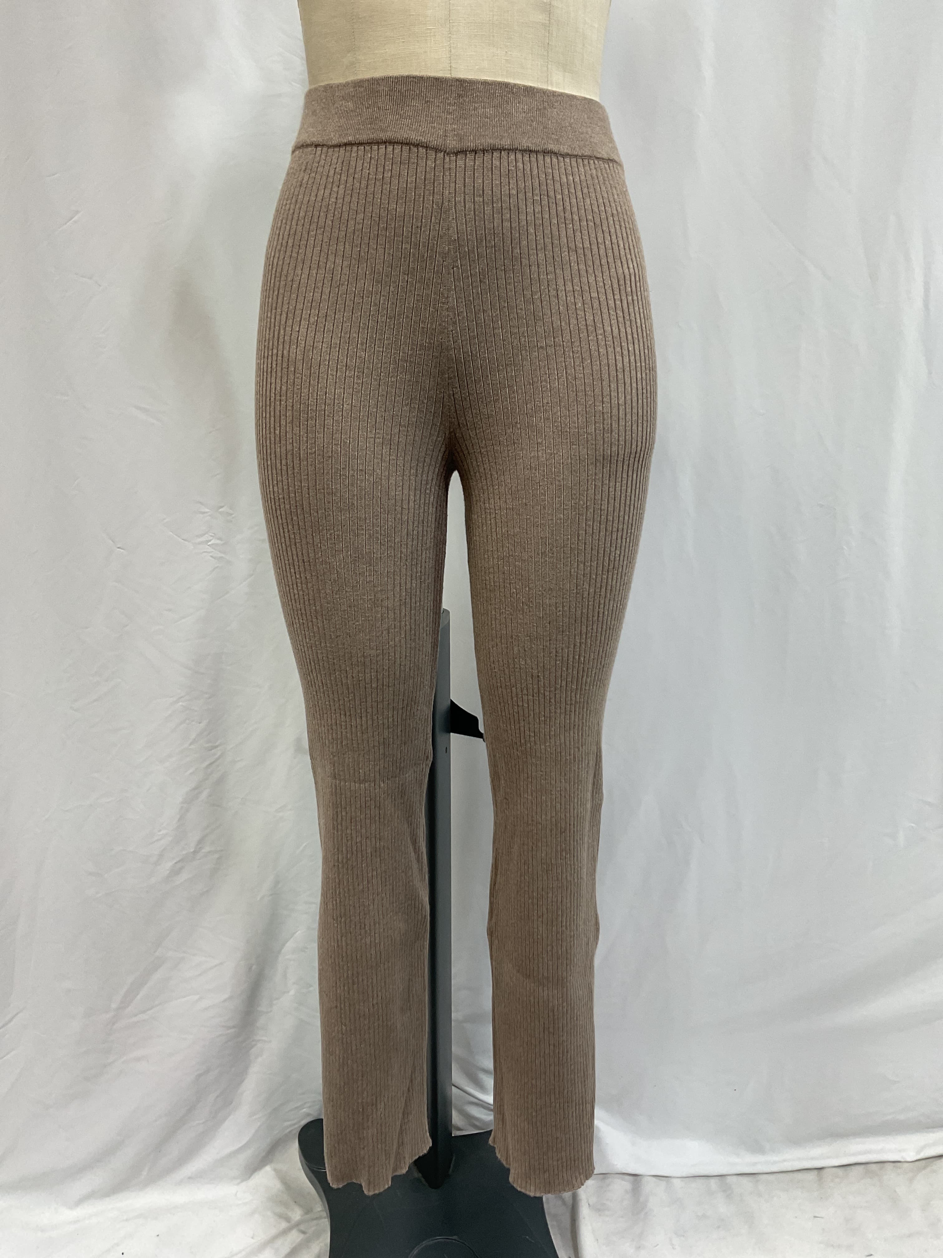 Gabby Pant - Image 3
