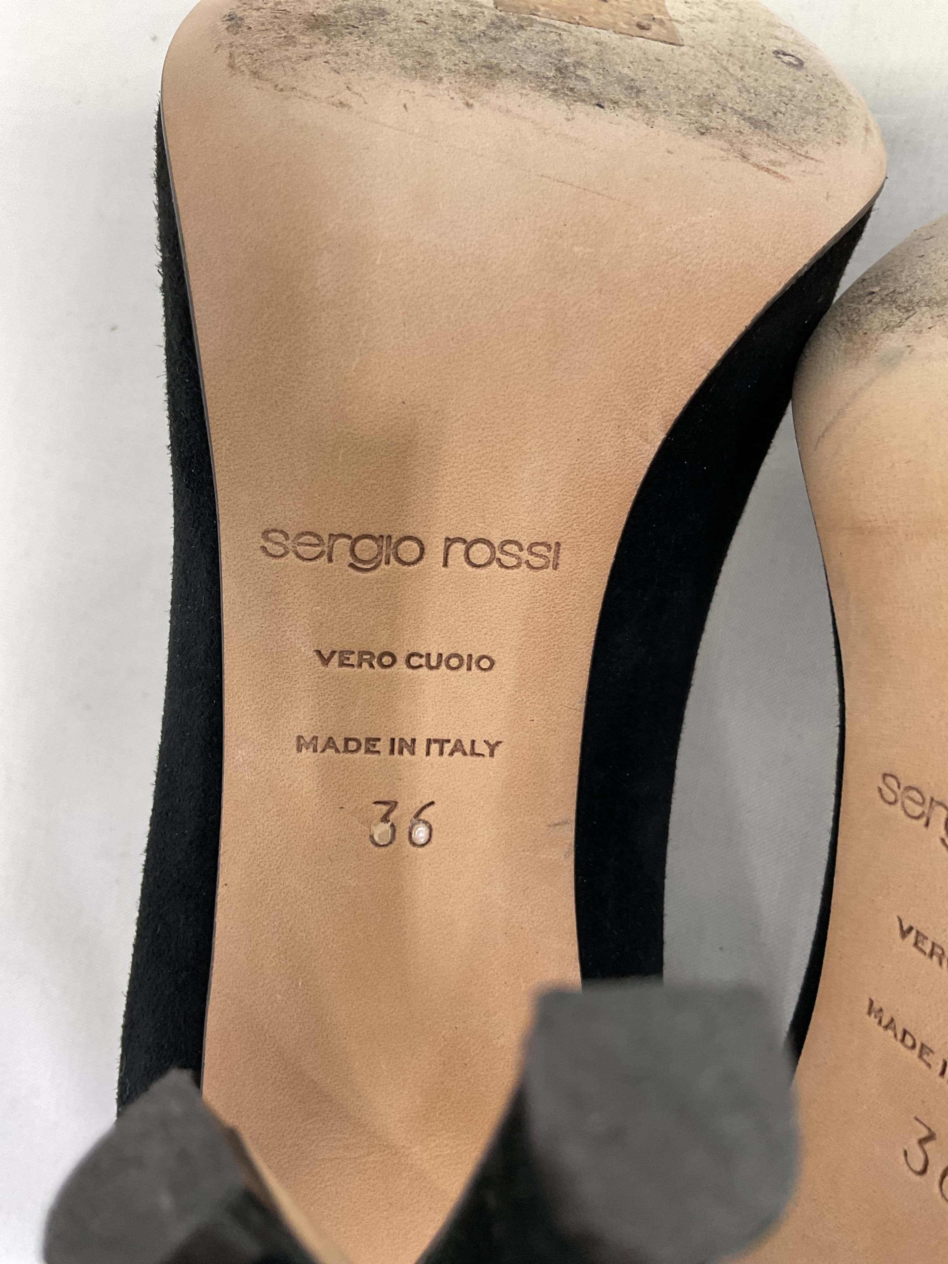 105 Suede Pumps - Image 2