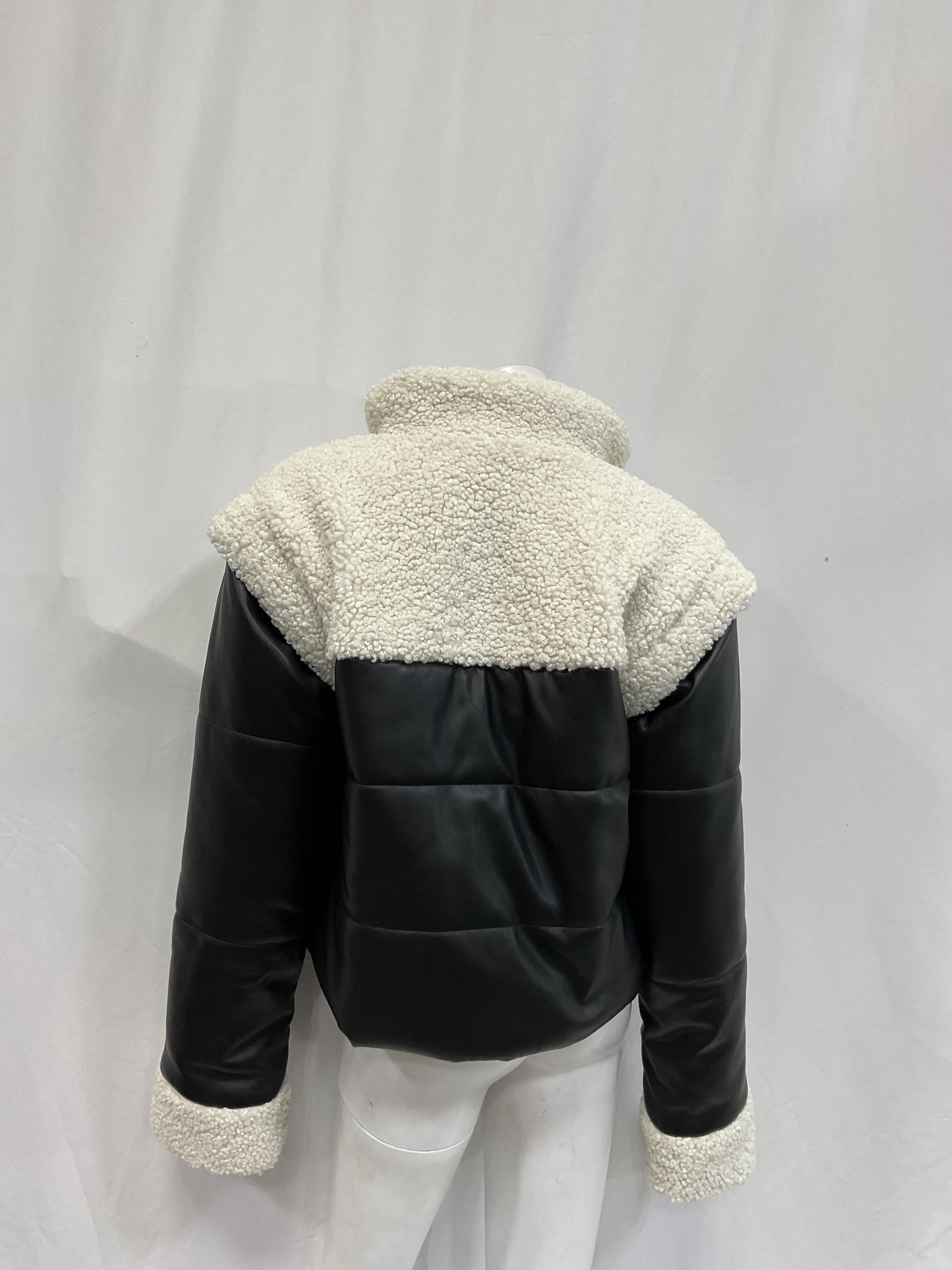 Greenpoint Twofer Puffer In Black - Image 4