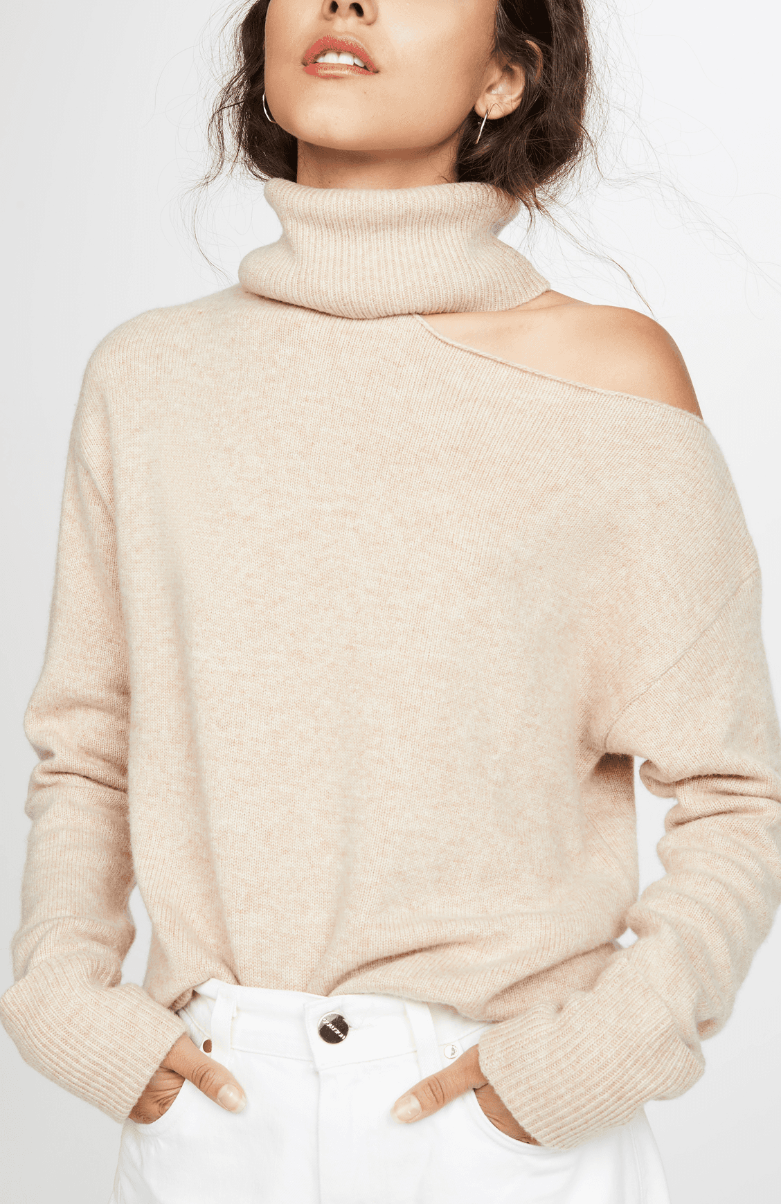 Raundi Sweater - Image 1