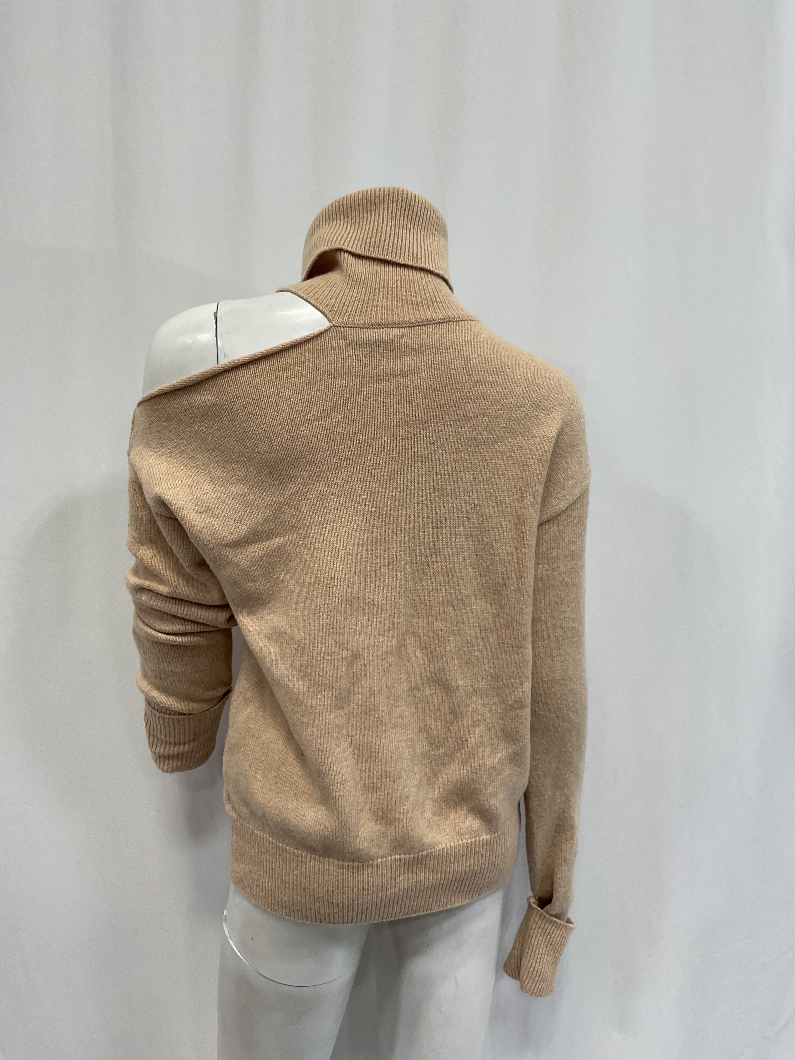 Raundi Sweater - Image 3