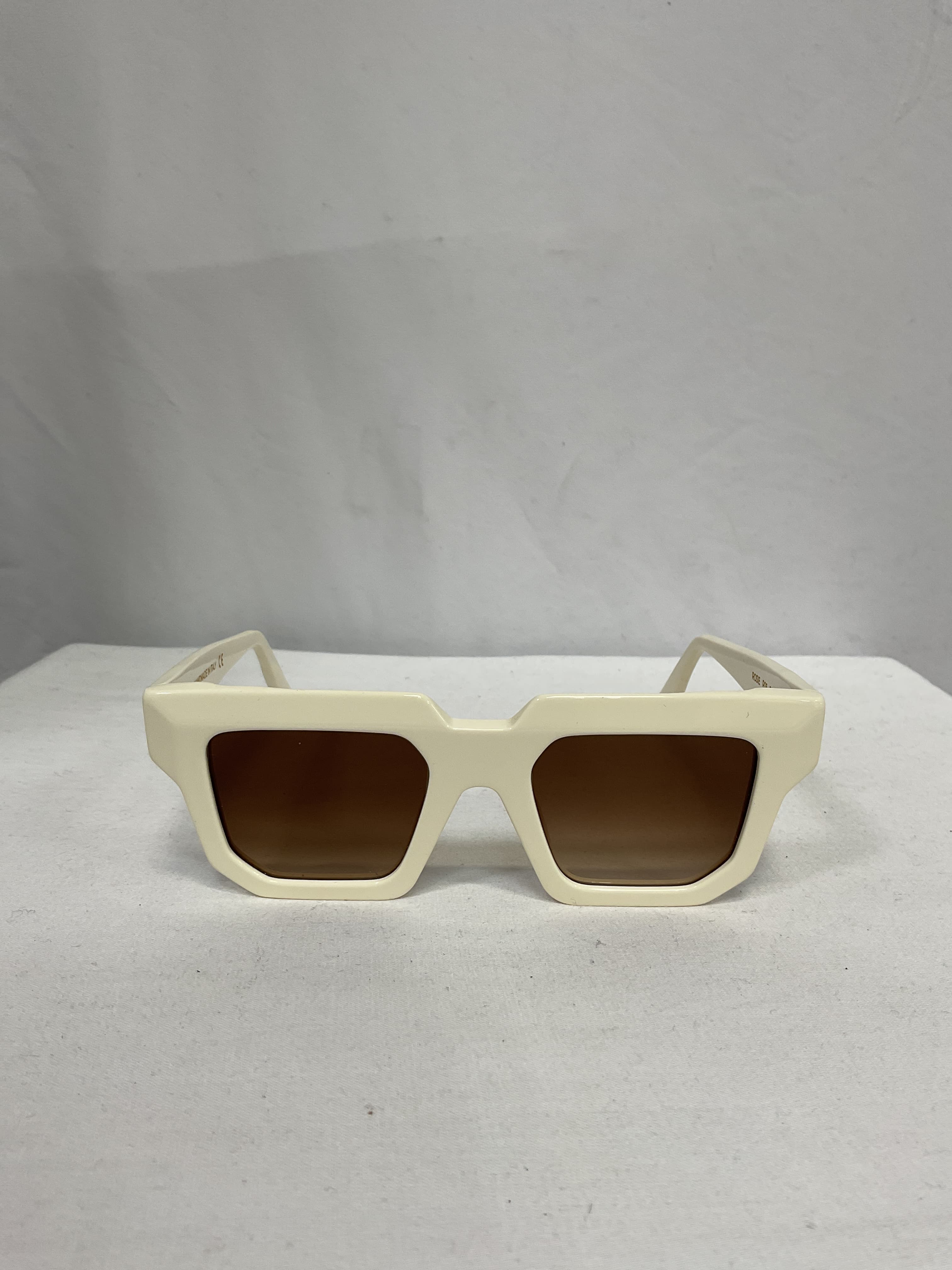 Gia Borghini X Rhw Sunnies In Ivory - Image 2