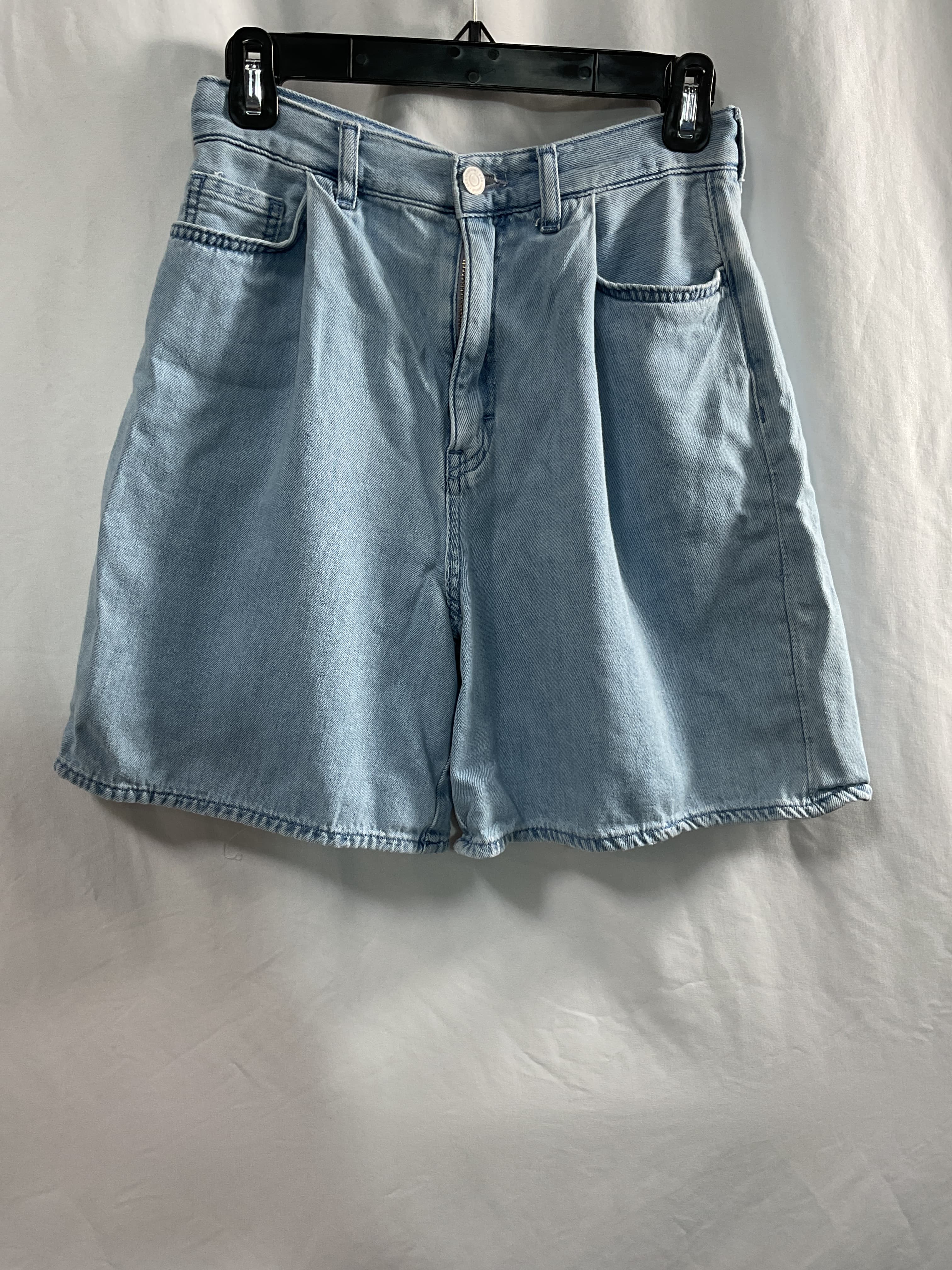 Pleated A-Line Denim Shorts - Image 3