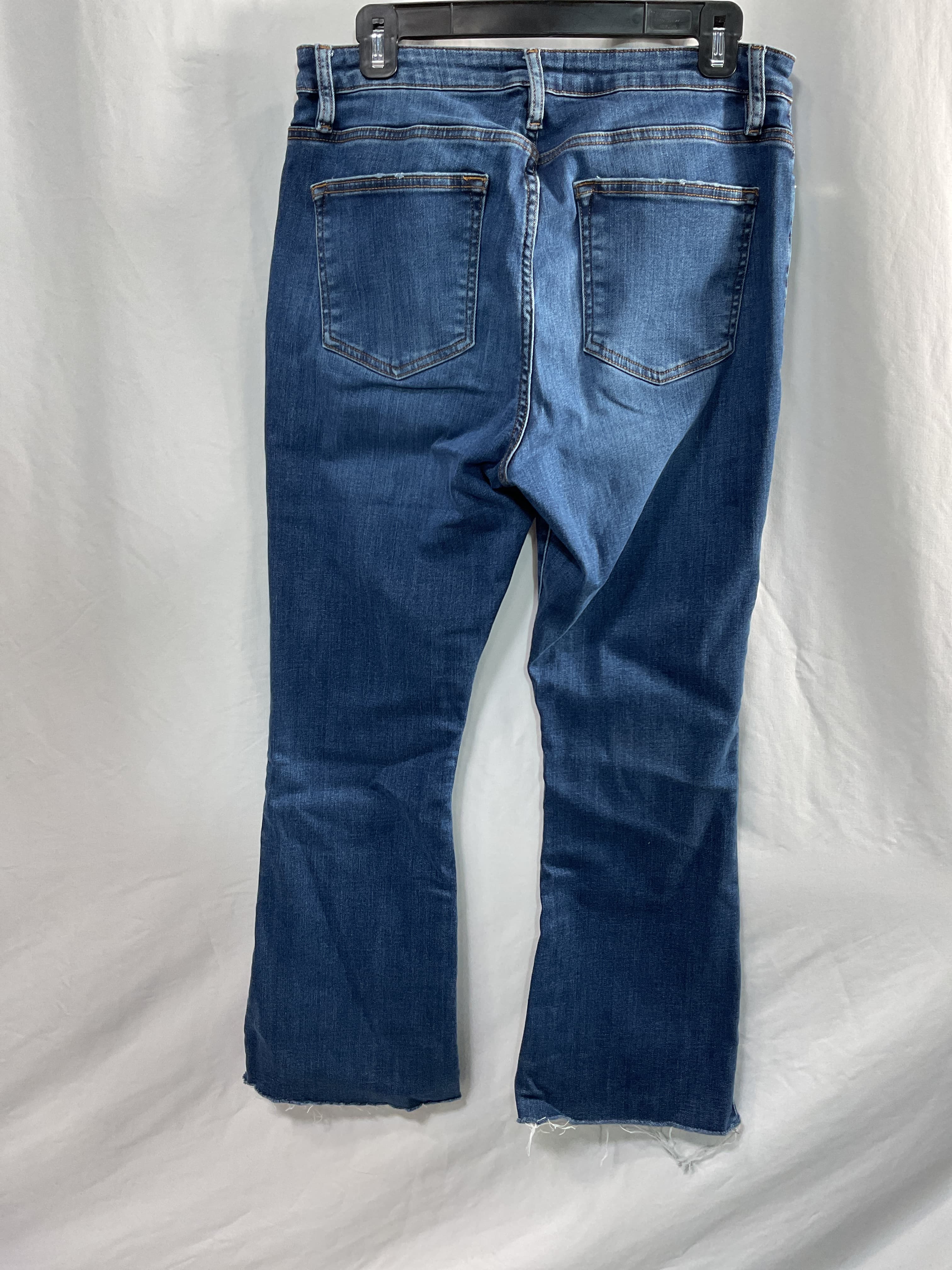 Le Cropped Mini Mid Rise Bootcut Jeans - Image 3