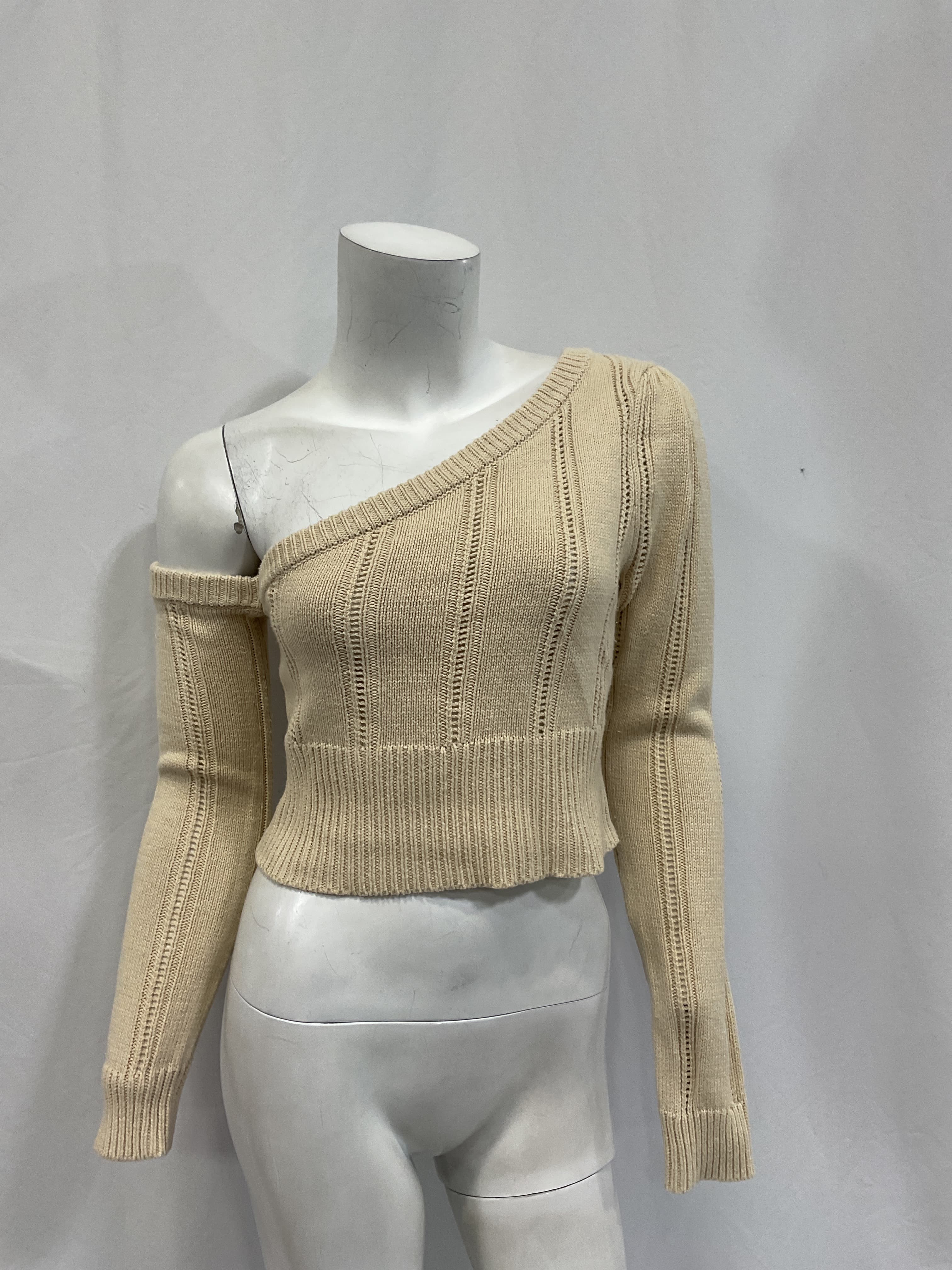 Landau Sweater - Image 2