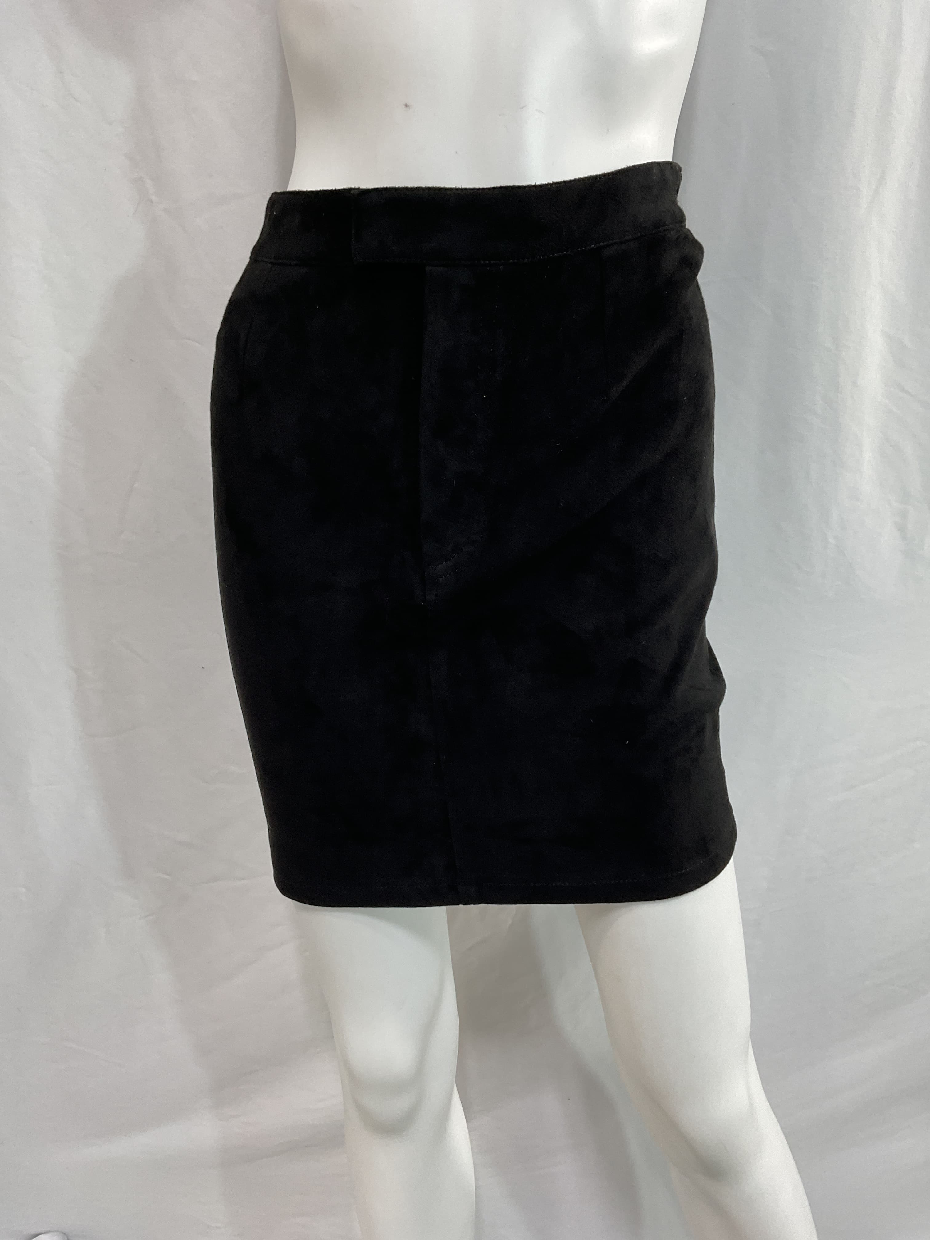 Scarlett Suede Mini Skirt - Image 3