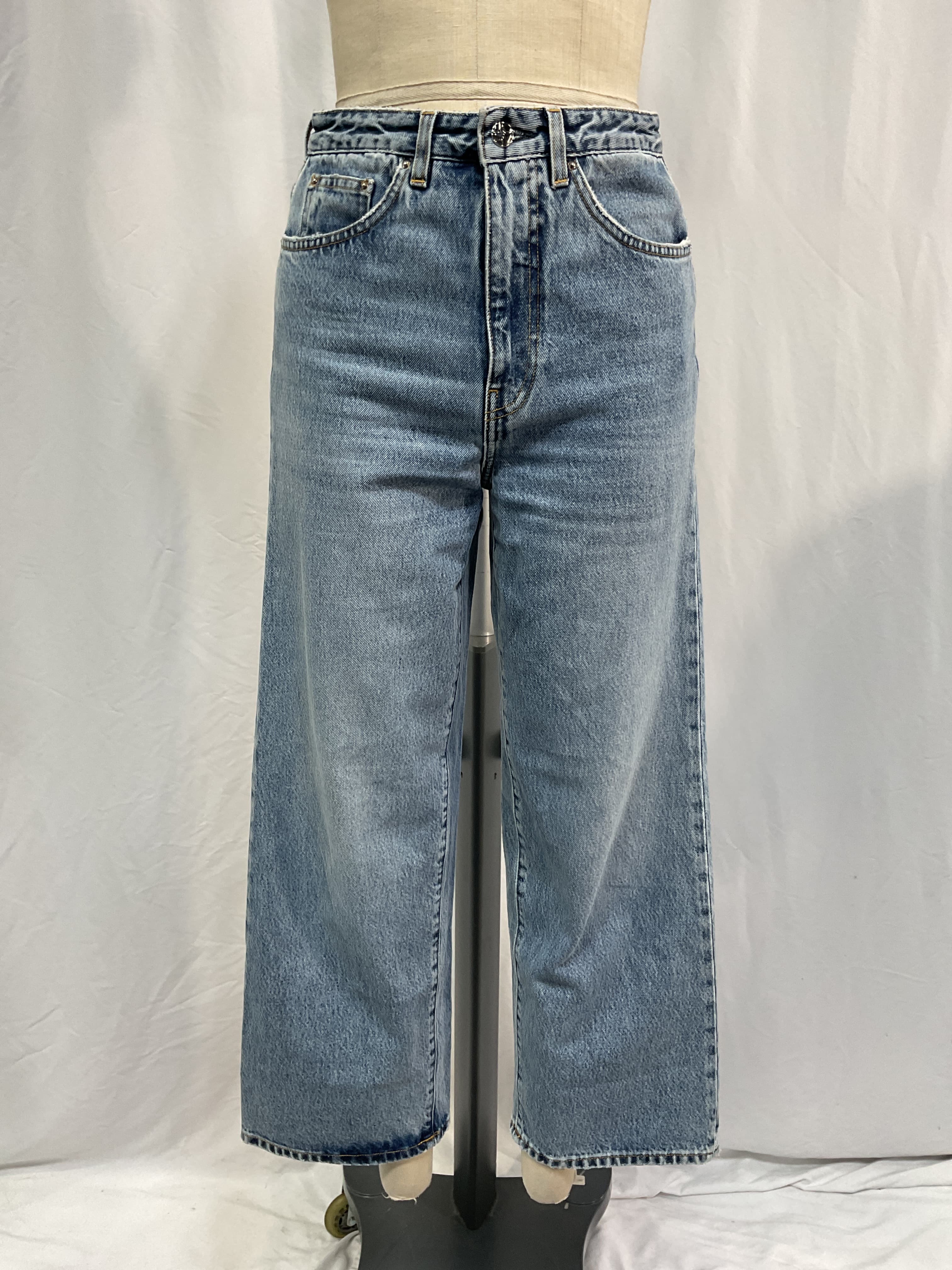 Cropped Straight-Leg Jeans - Image 2
