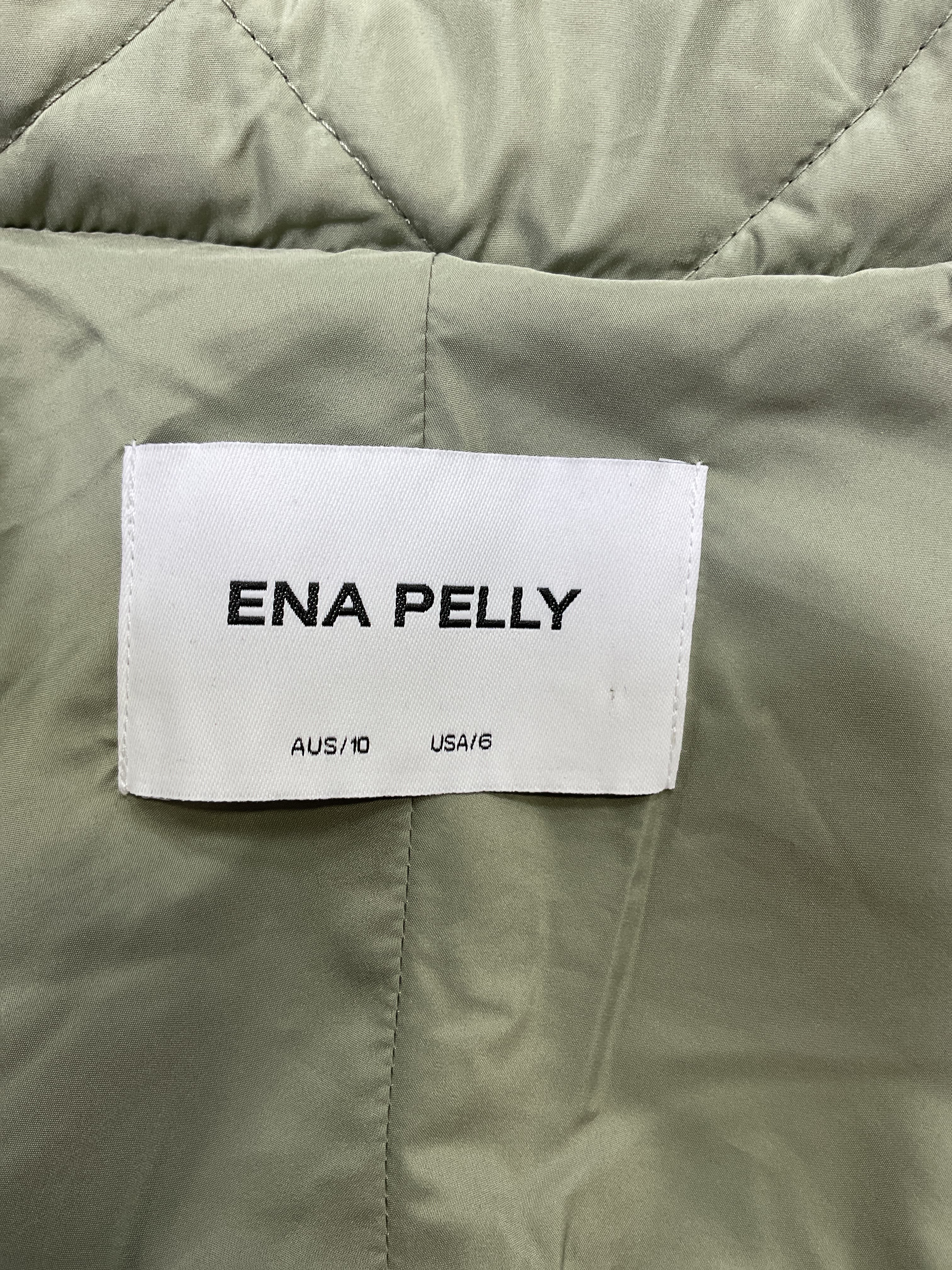 Lauren Quilted Coat In Smoke Green - Image 4