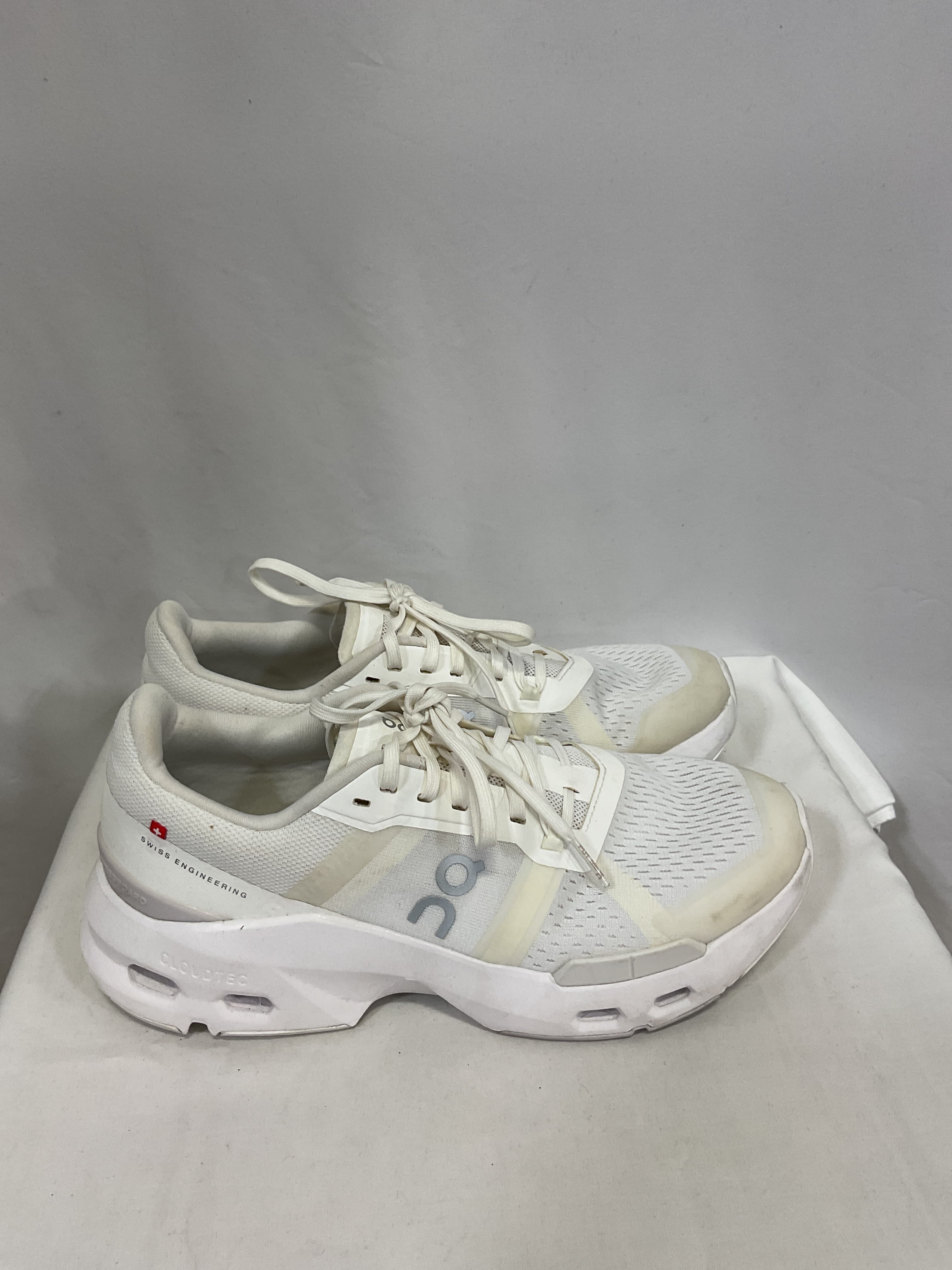 Cloudpulse Sneaker - Image 4