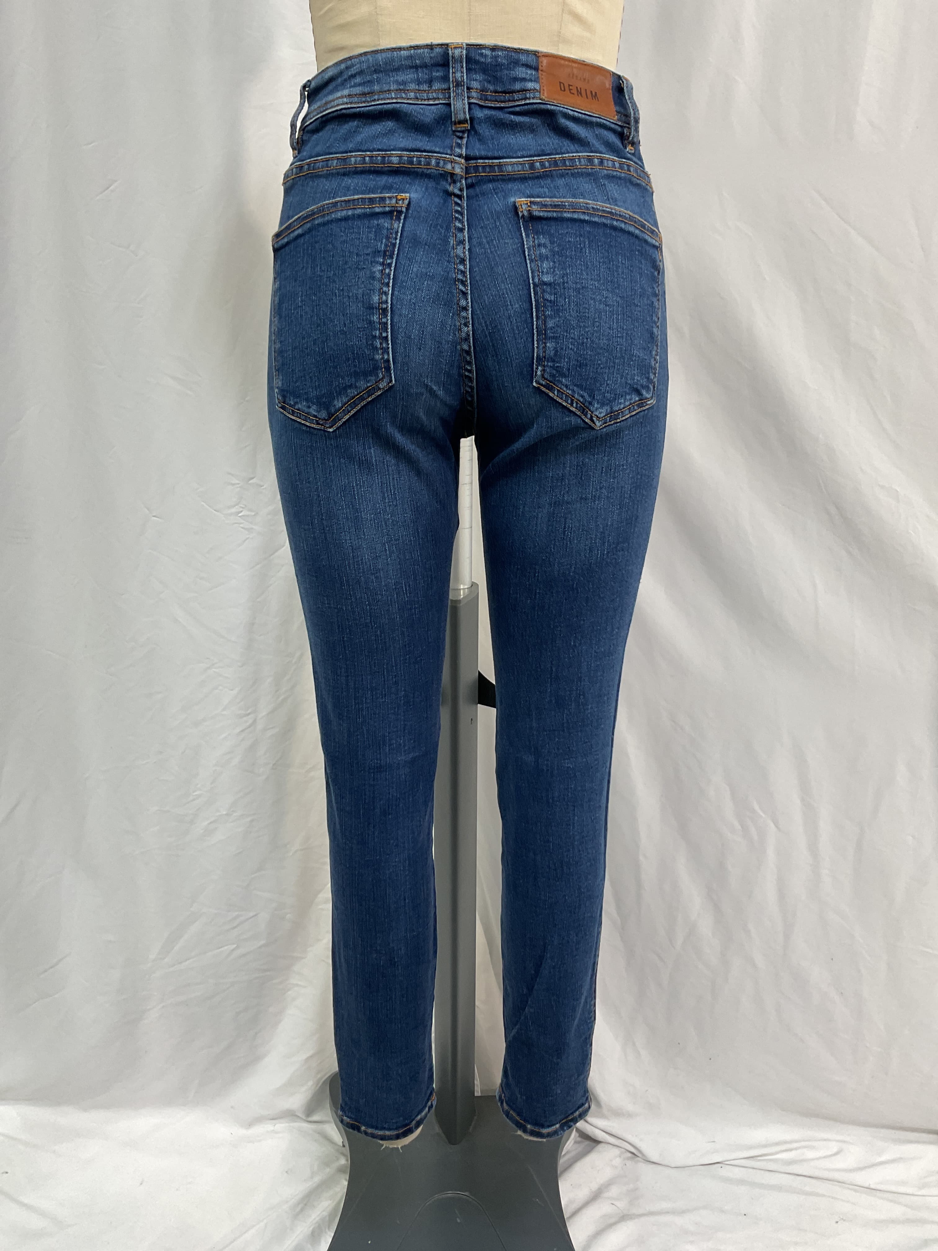 The Perfect Slim Eco-Friendly Denim - Image 2