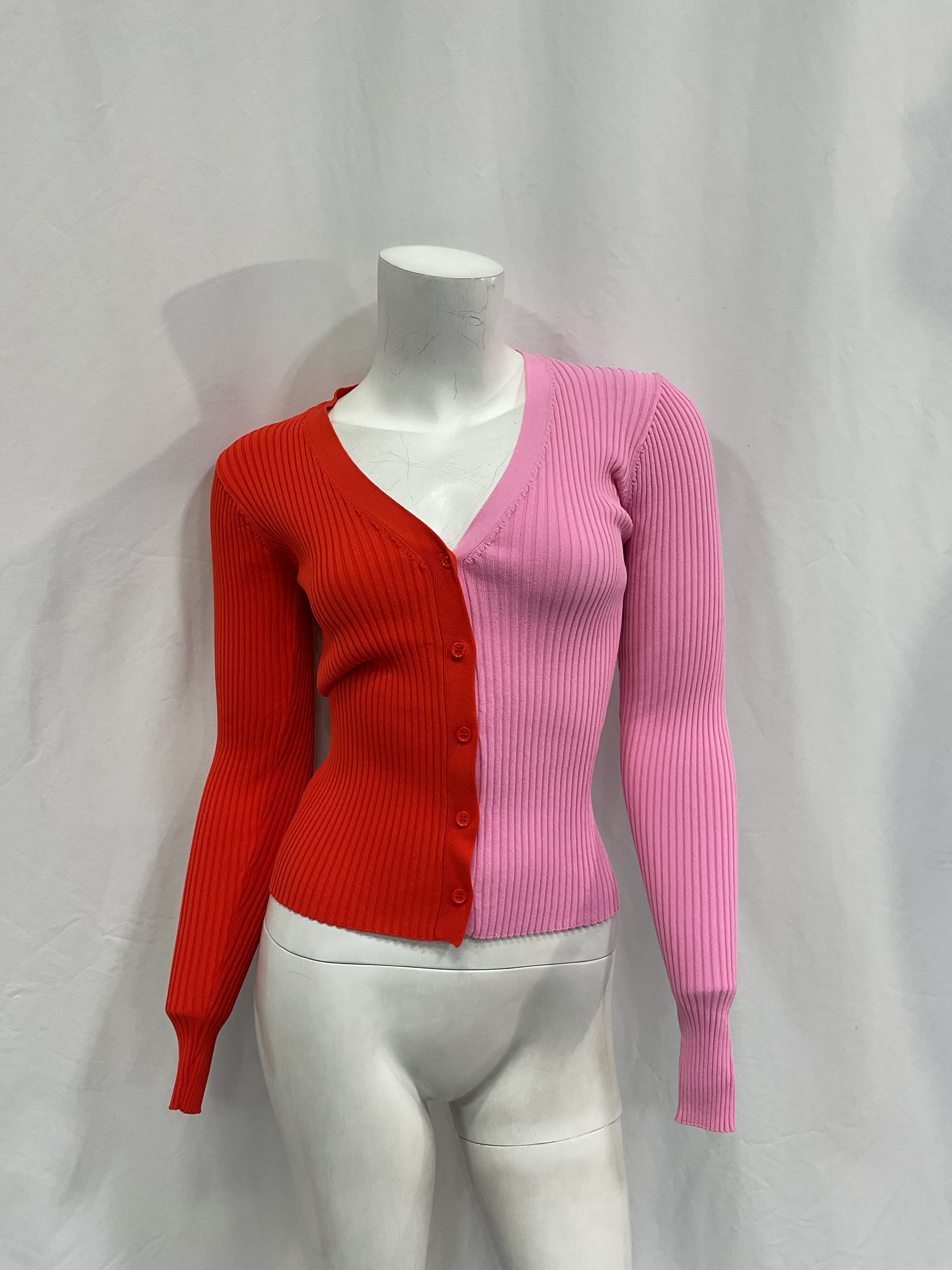 V-Neck Long Sleeve Crop Top - Image 2