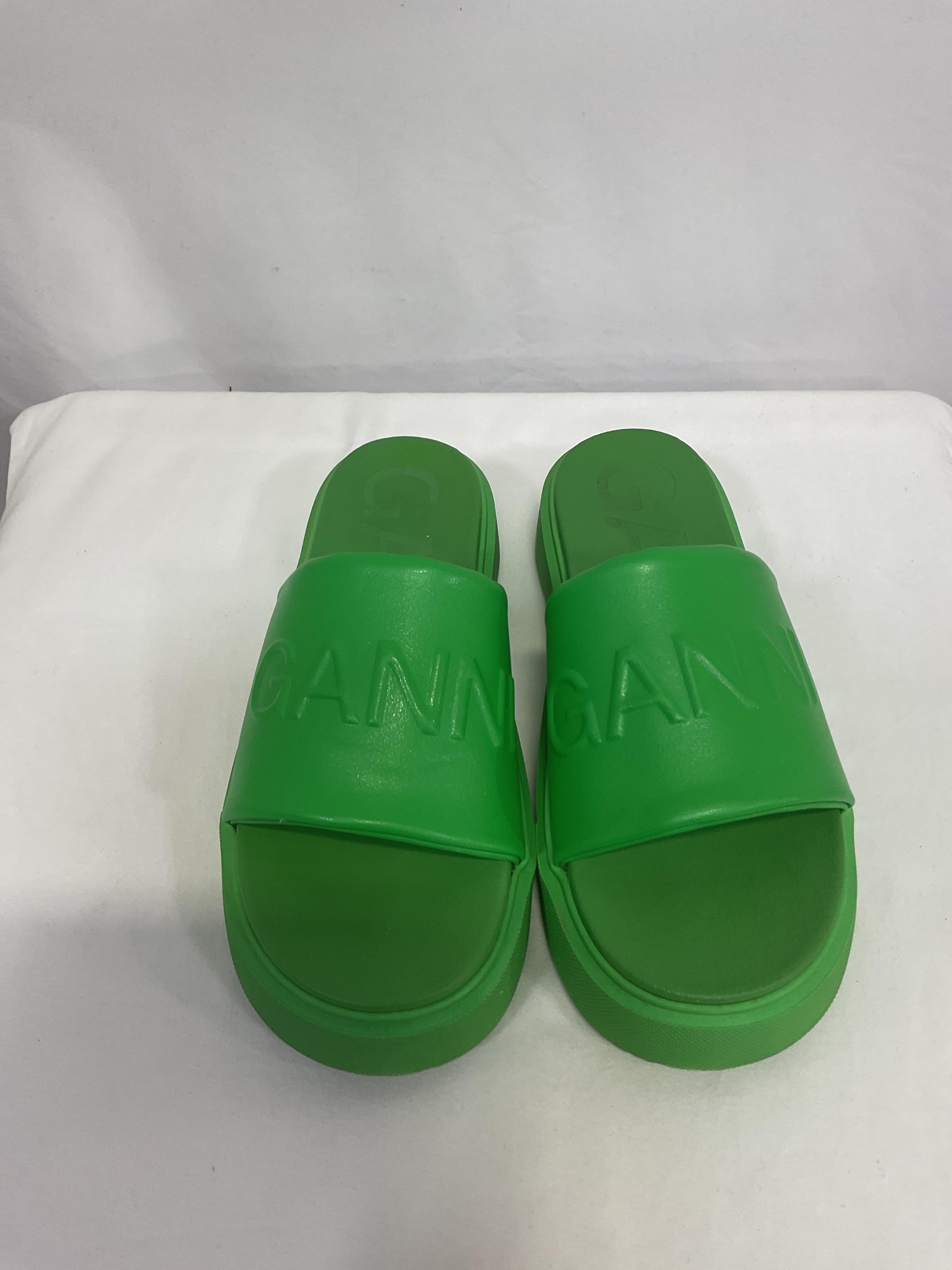 Logo-Embossed Vegan Leather Platform Slides - Image 2