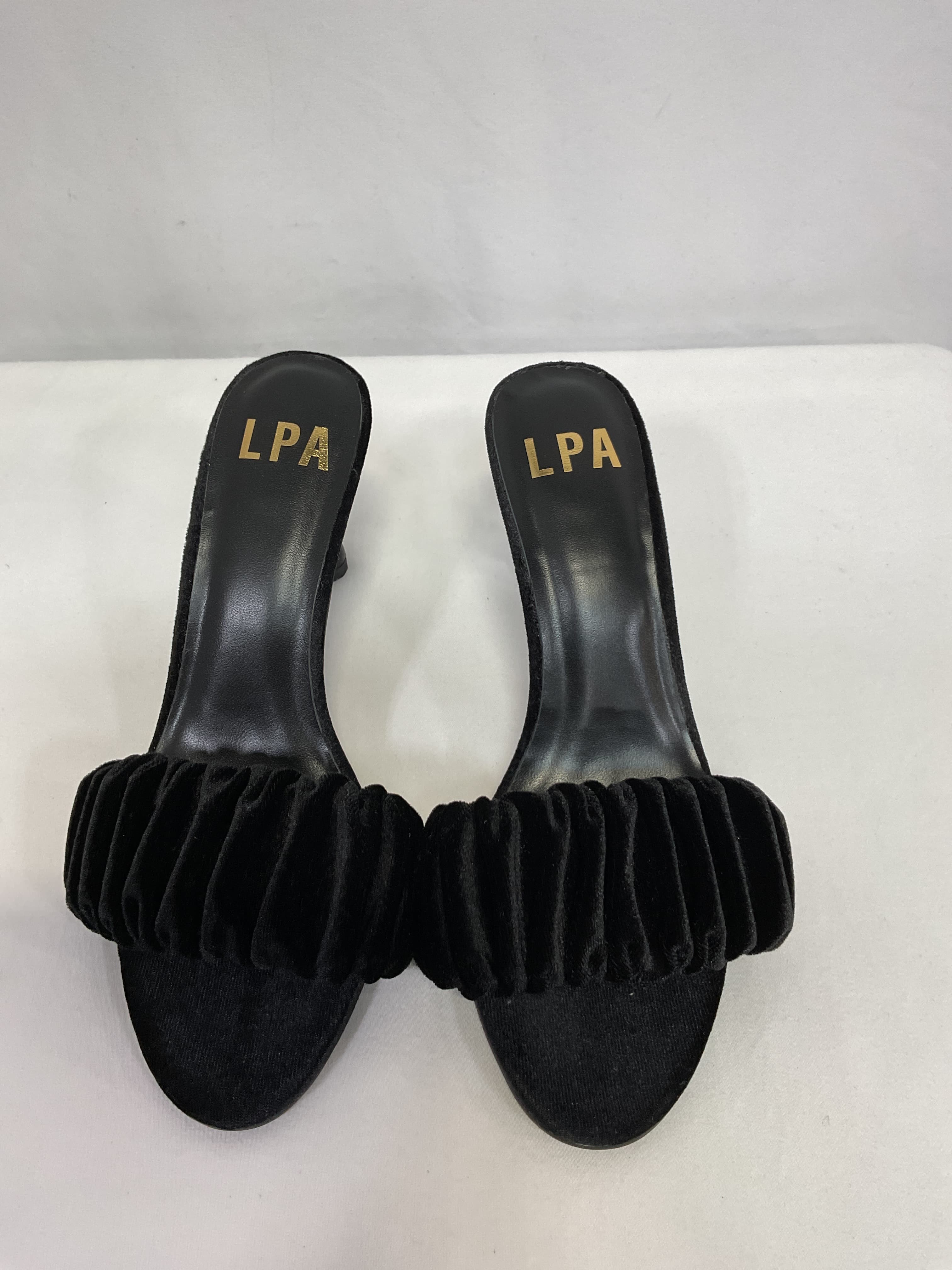 Lia Heel - Image 3