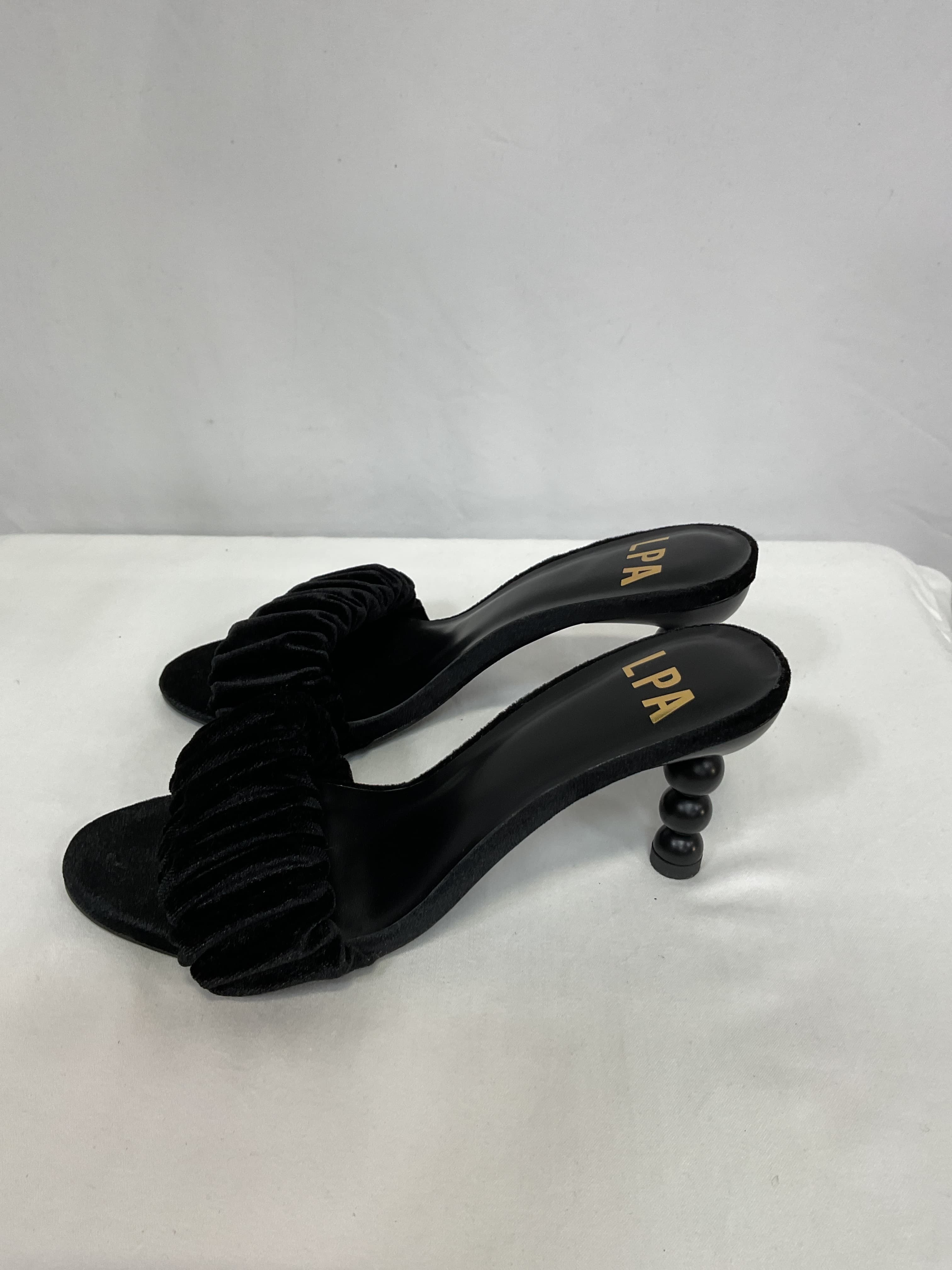 Lia Heel - Image 2