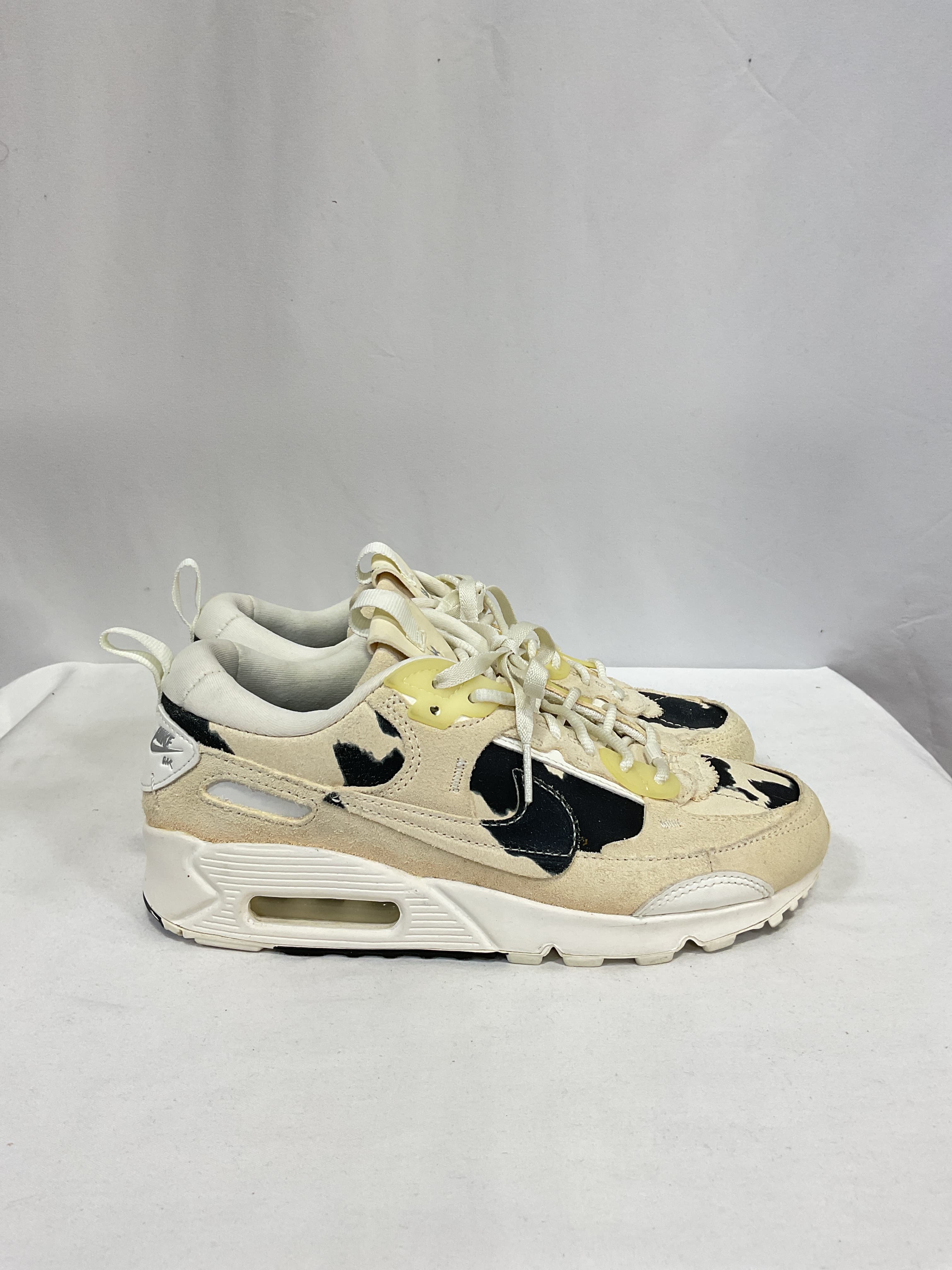 Women's Air Max 90 Futura - Image 4