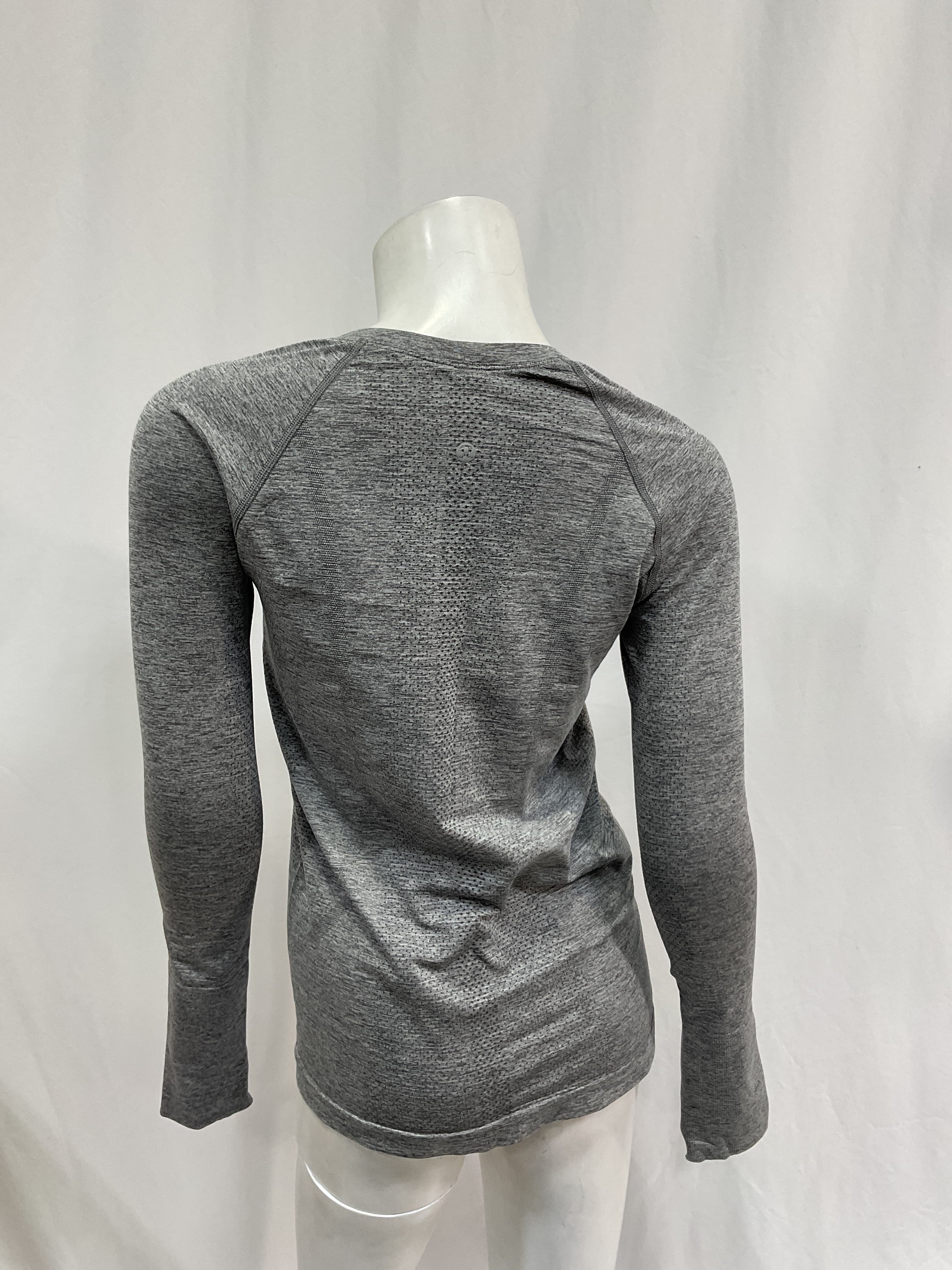 Swiftly Tech Long-Sleeve Shirt 2.0 *hip Length - Image 4