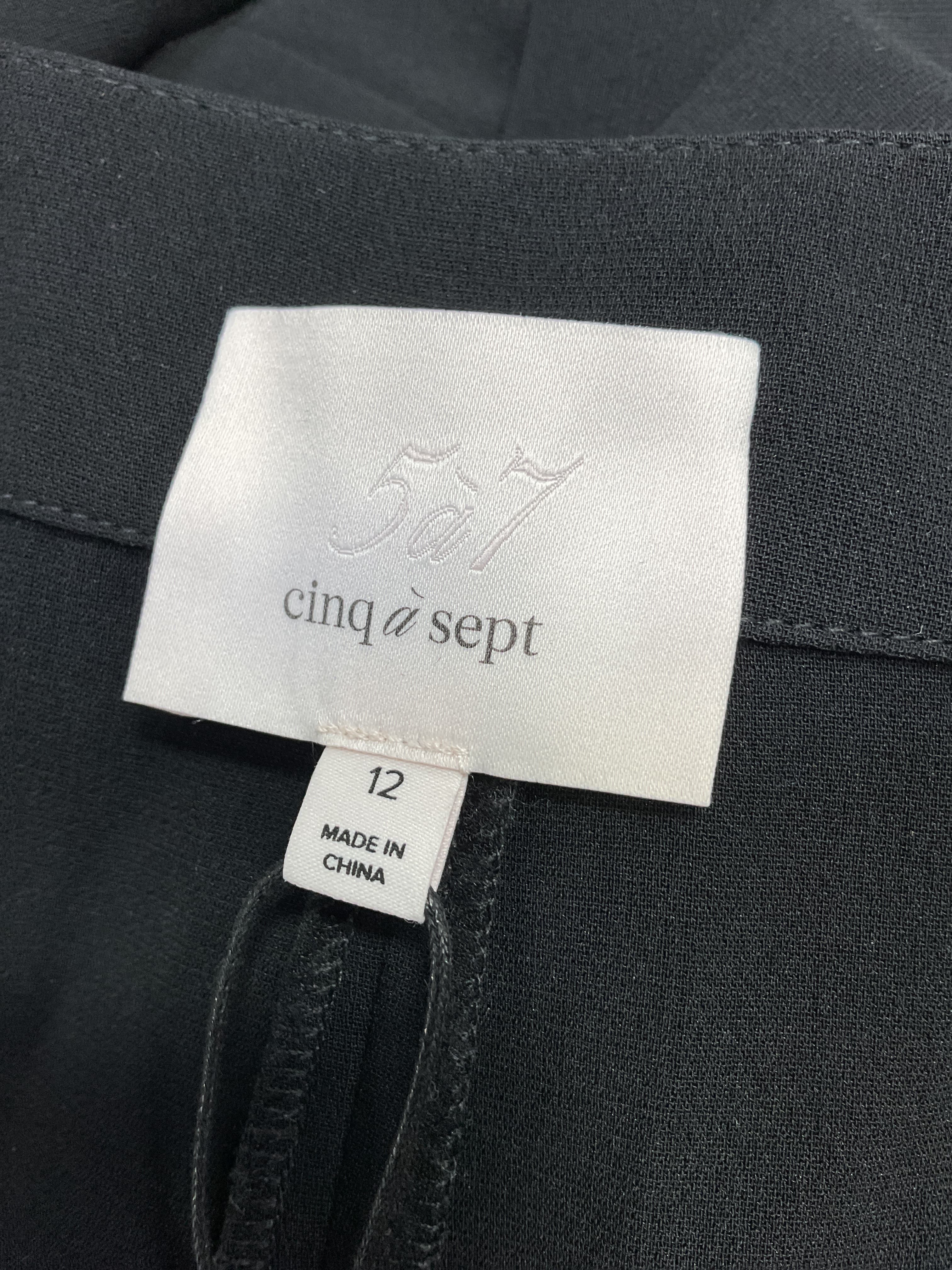 Crepe Elaine Short In Black - Image 4