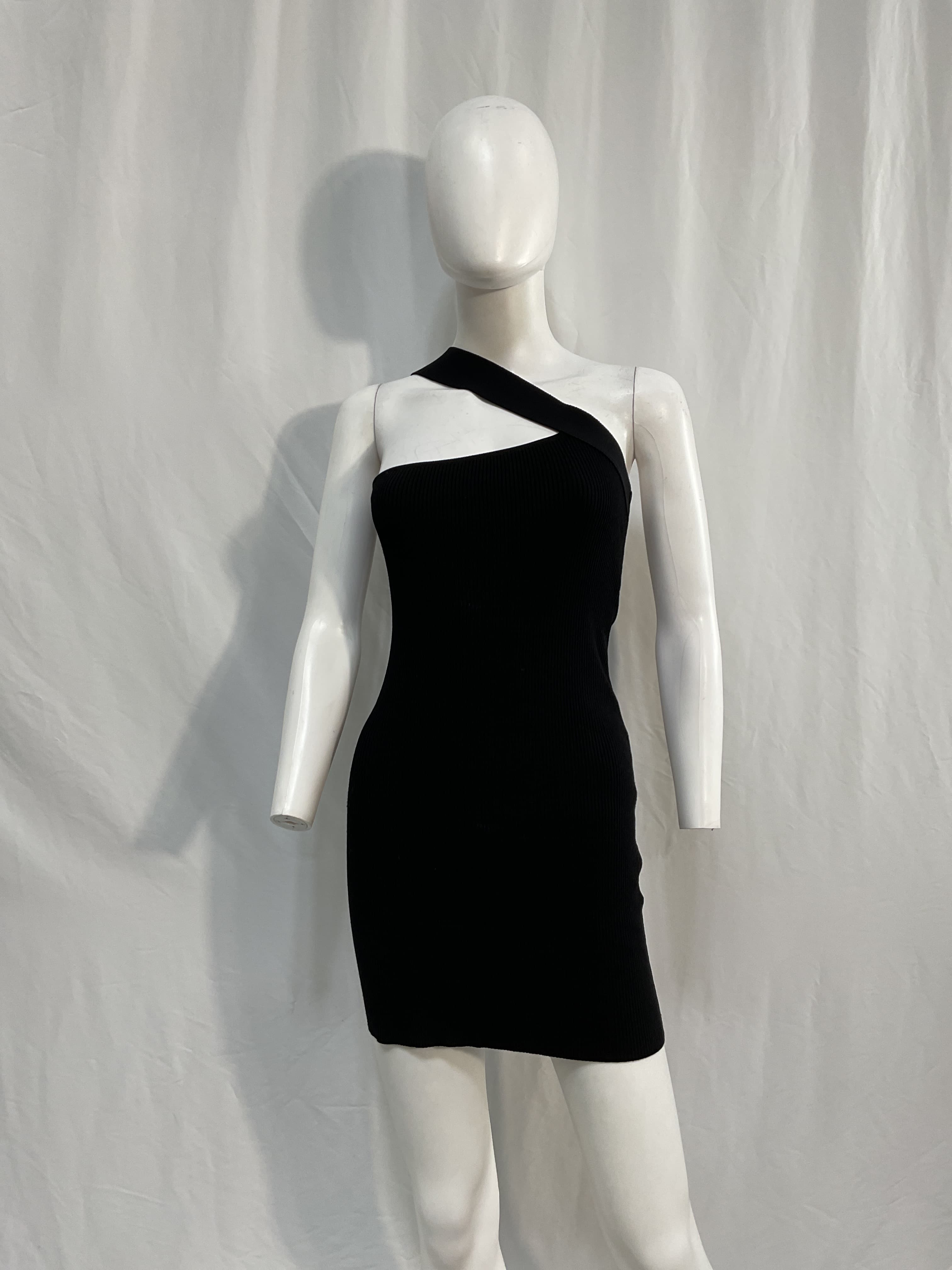 Black Soria Single-Shoulder Dress - Image 2