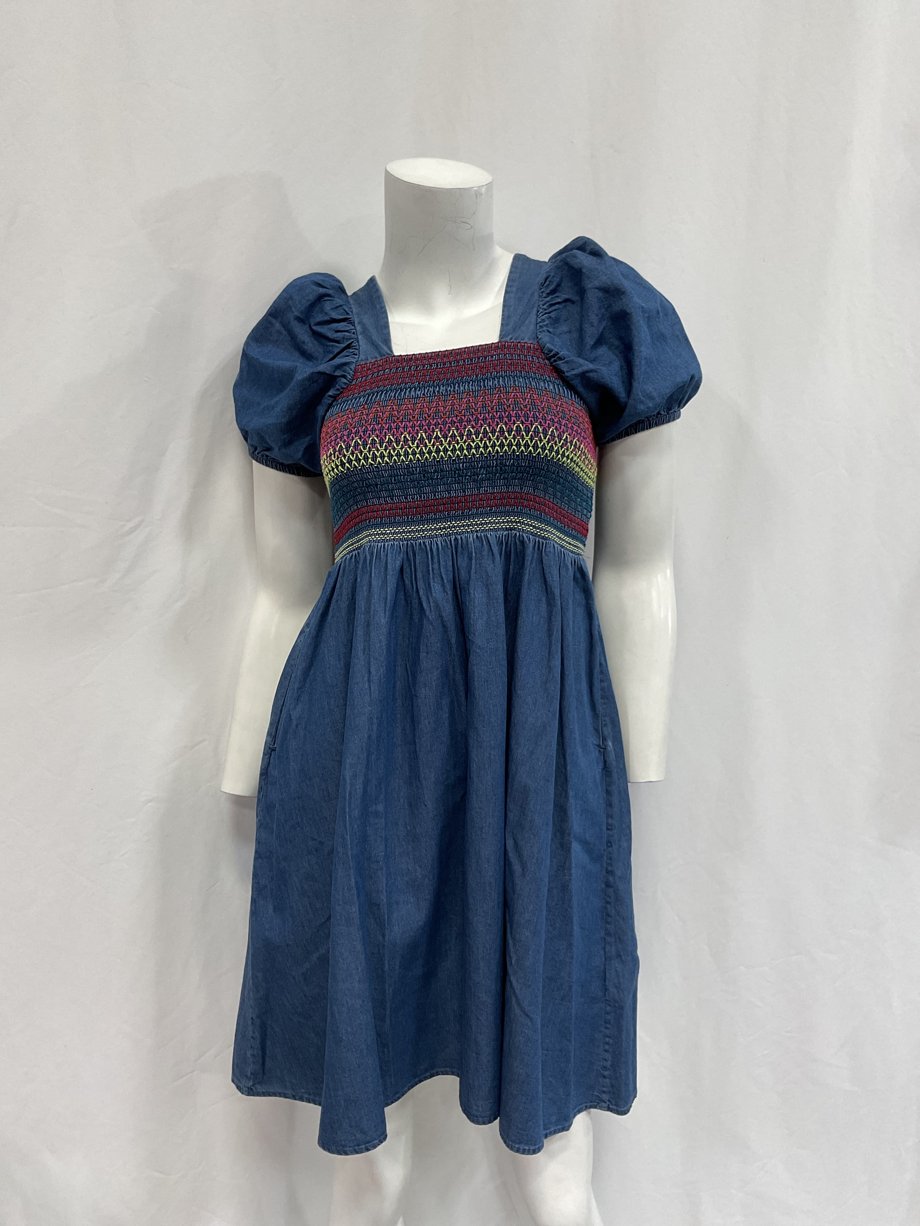 Kids Puff-Sleeved Ruched Chambray Dress - Image 2