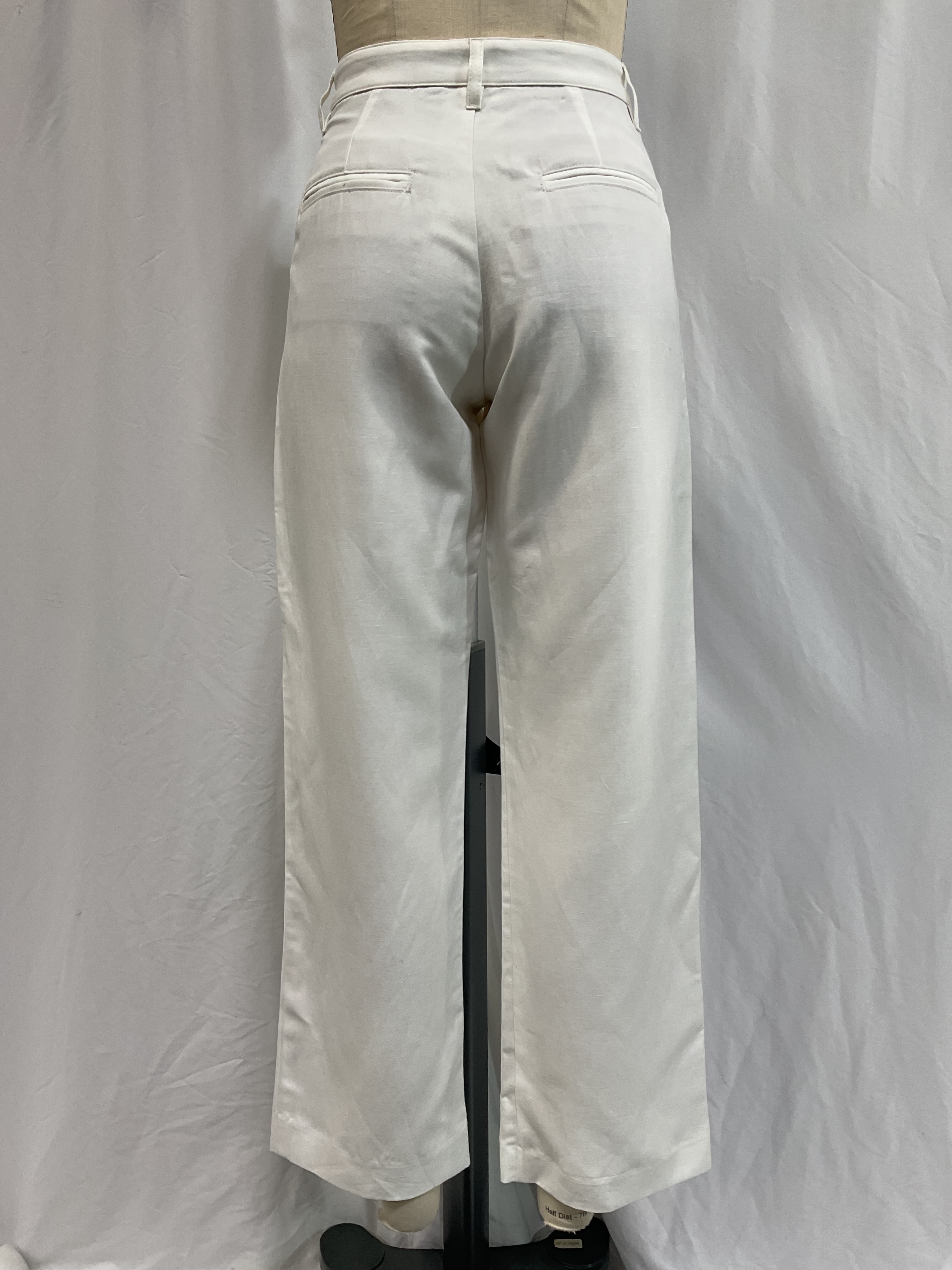 Straight Leg Trouser In Off White - Image 2