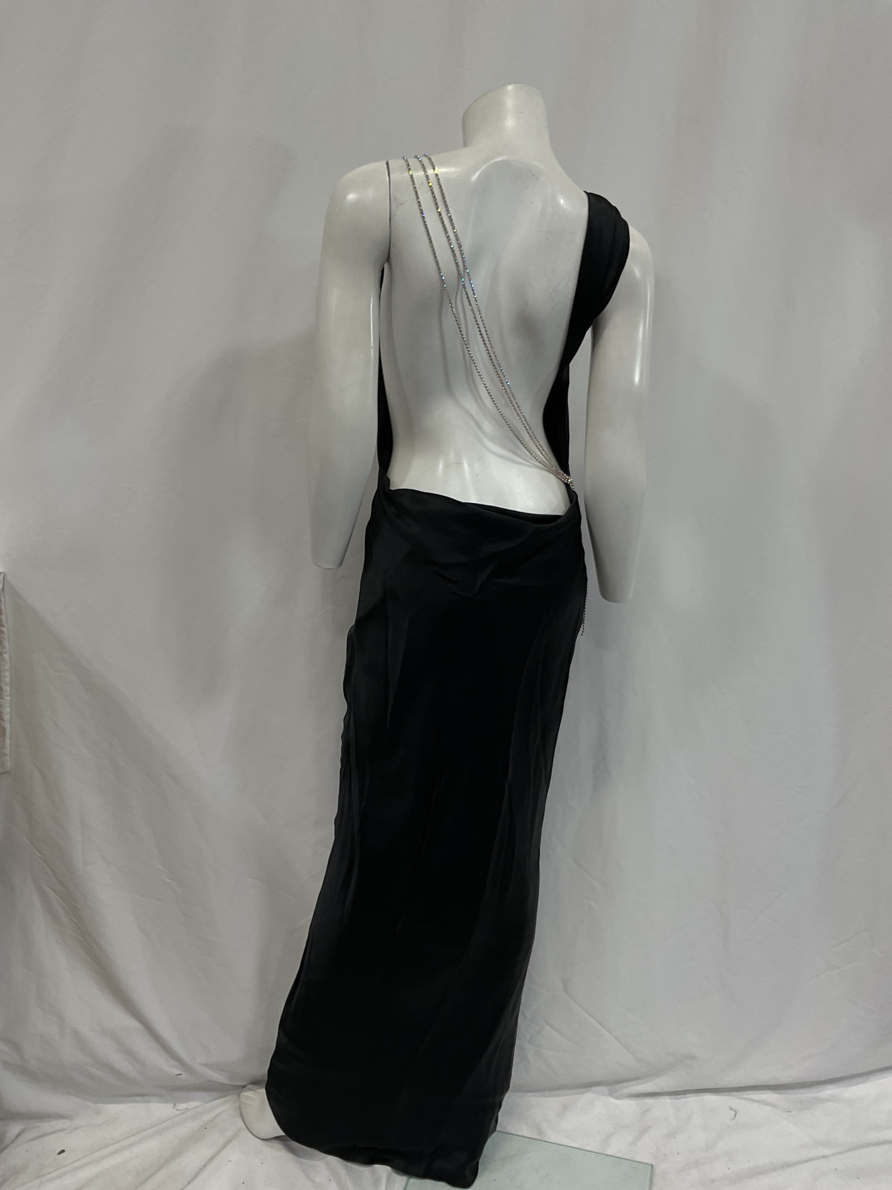 Pierre Gown In Black - Image 3