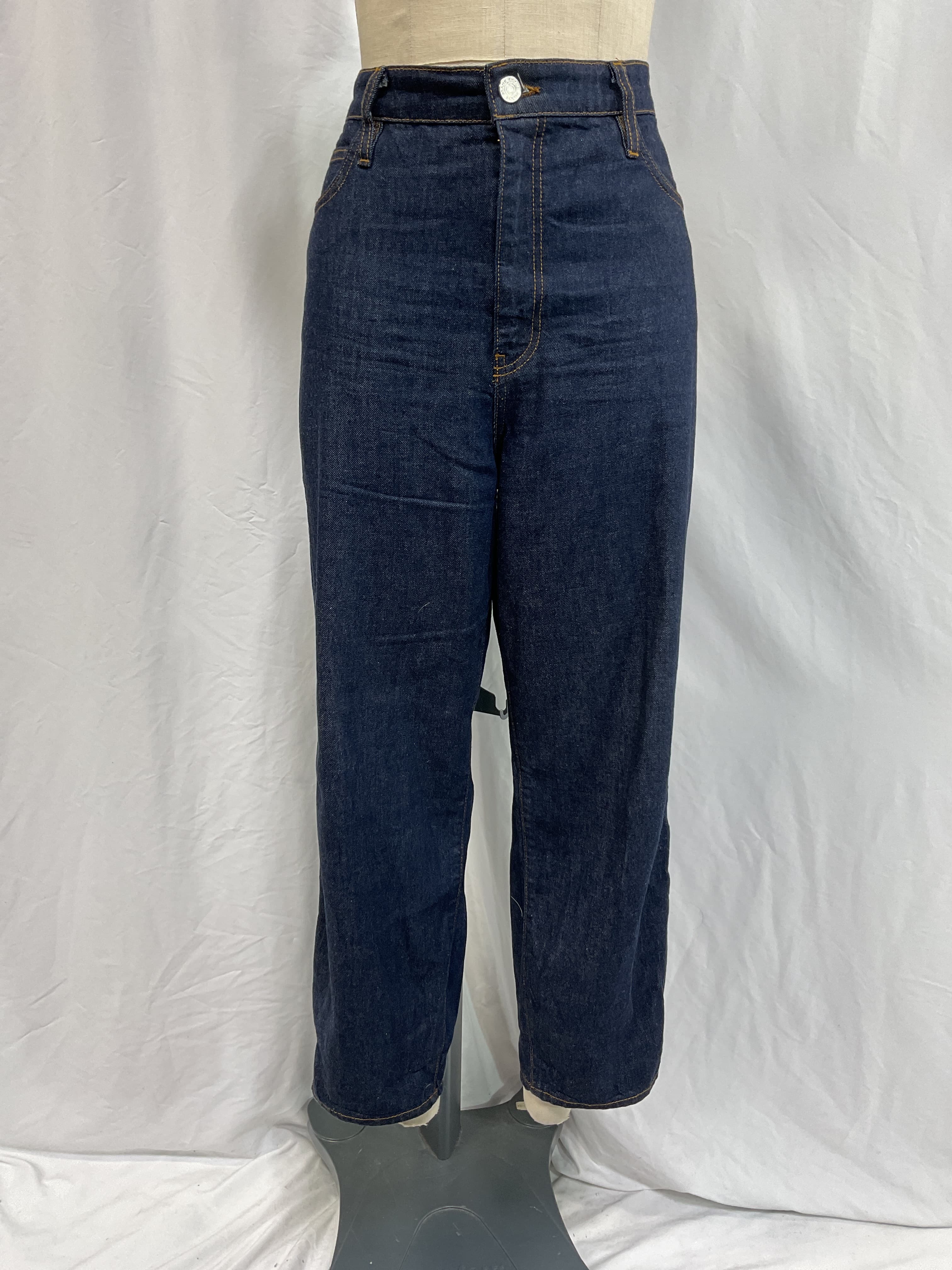 FRAME Ultra High Rise Barrel Jeans - Image 2
