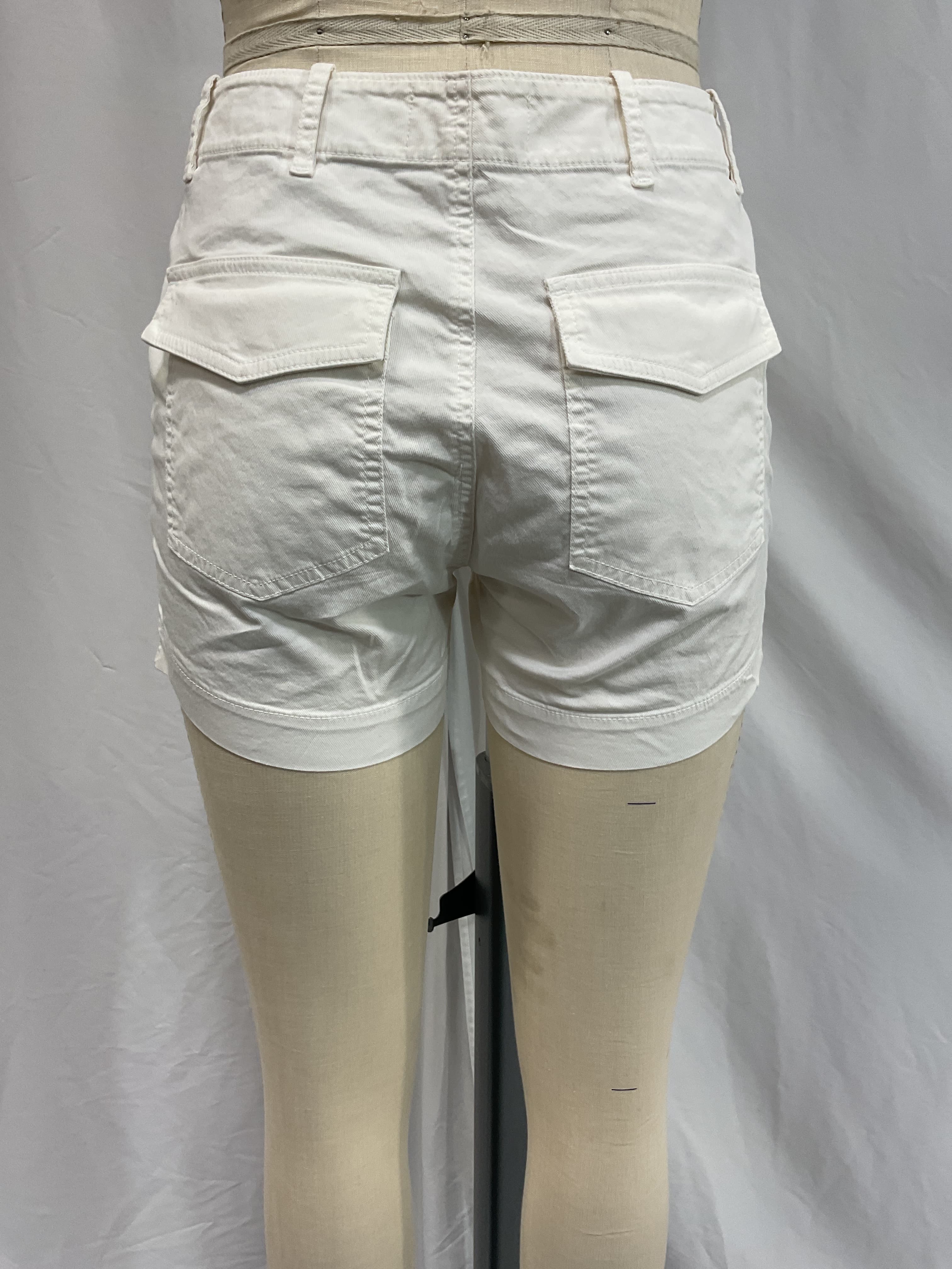 Utility Short In White - Image 4