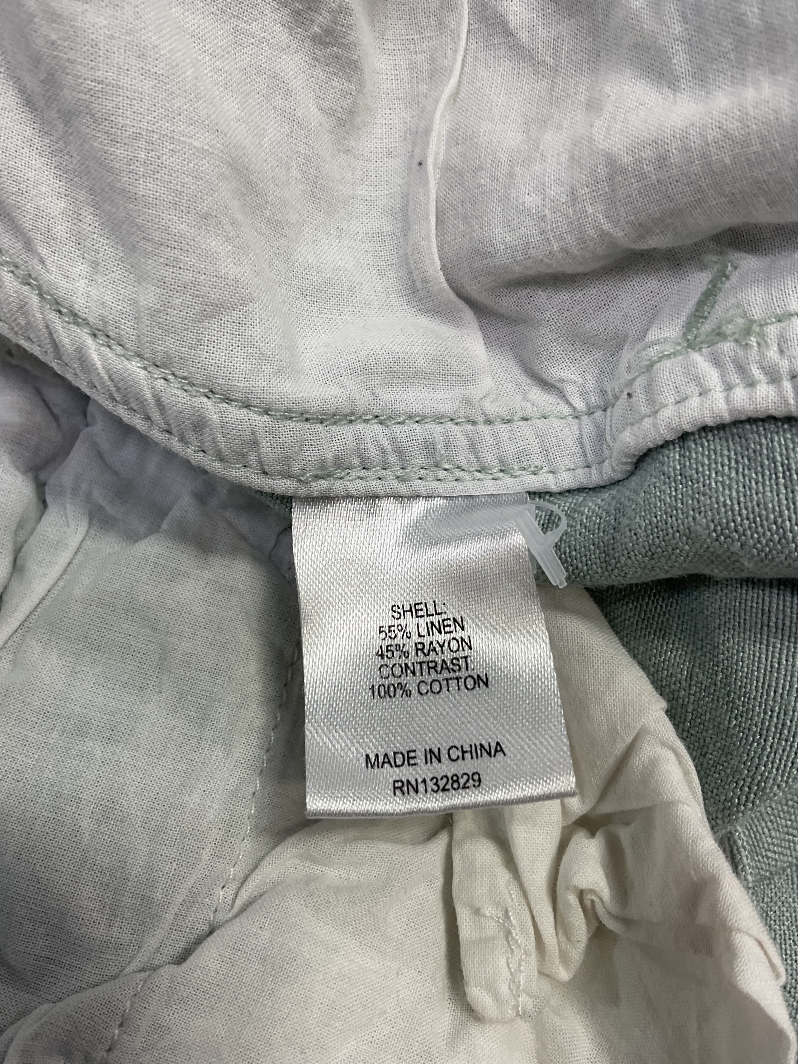 The Samy Short In Sage Green - Image 4