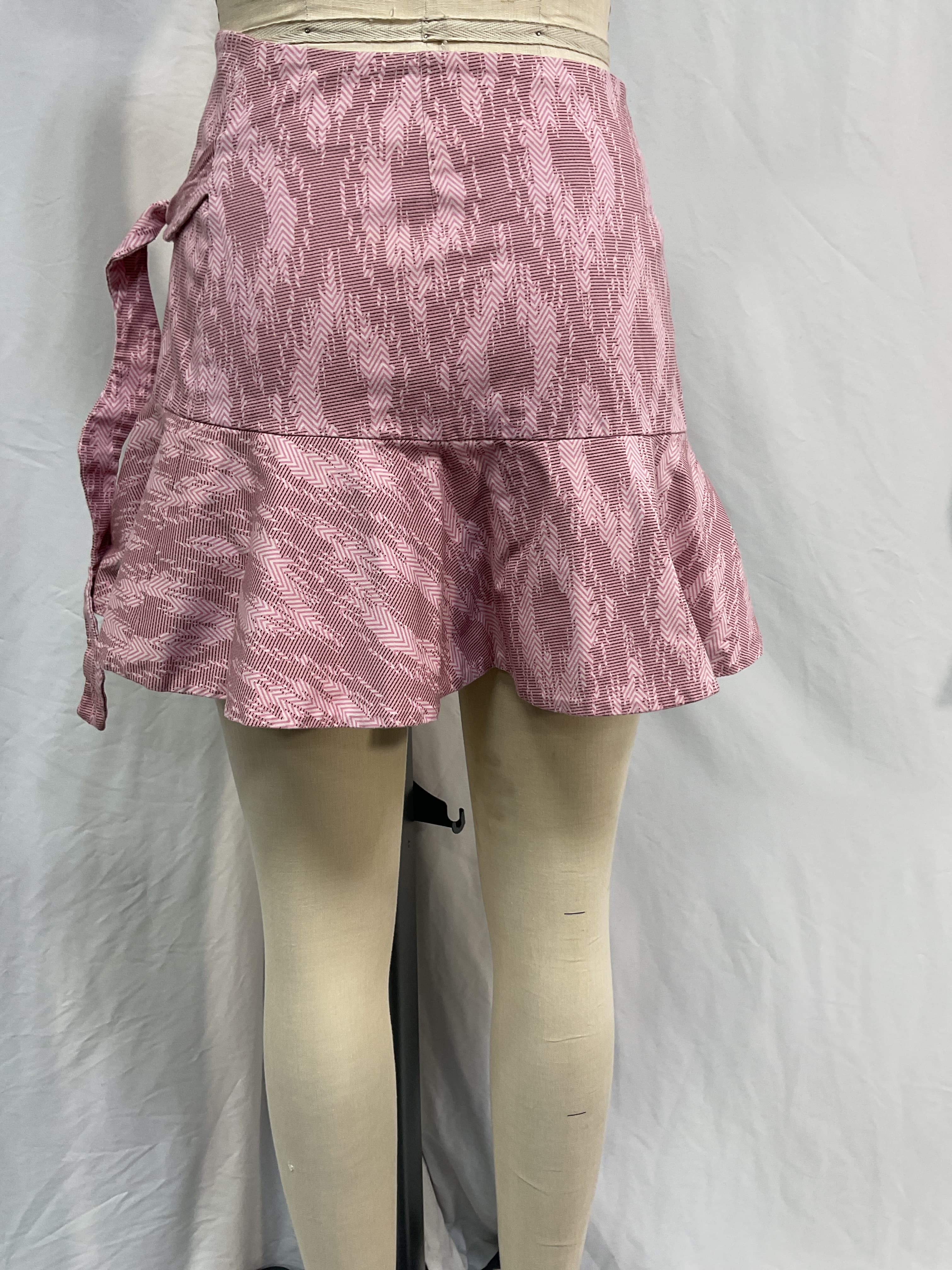 Komosa Skirt In Rose Weave - Image 2