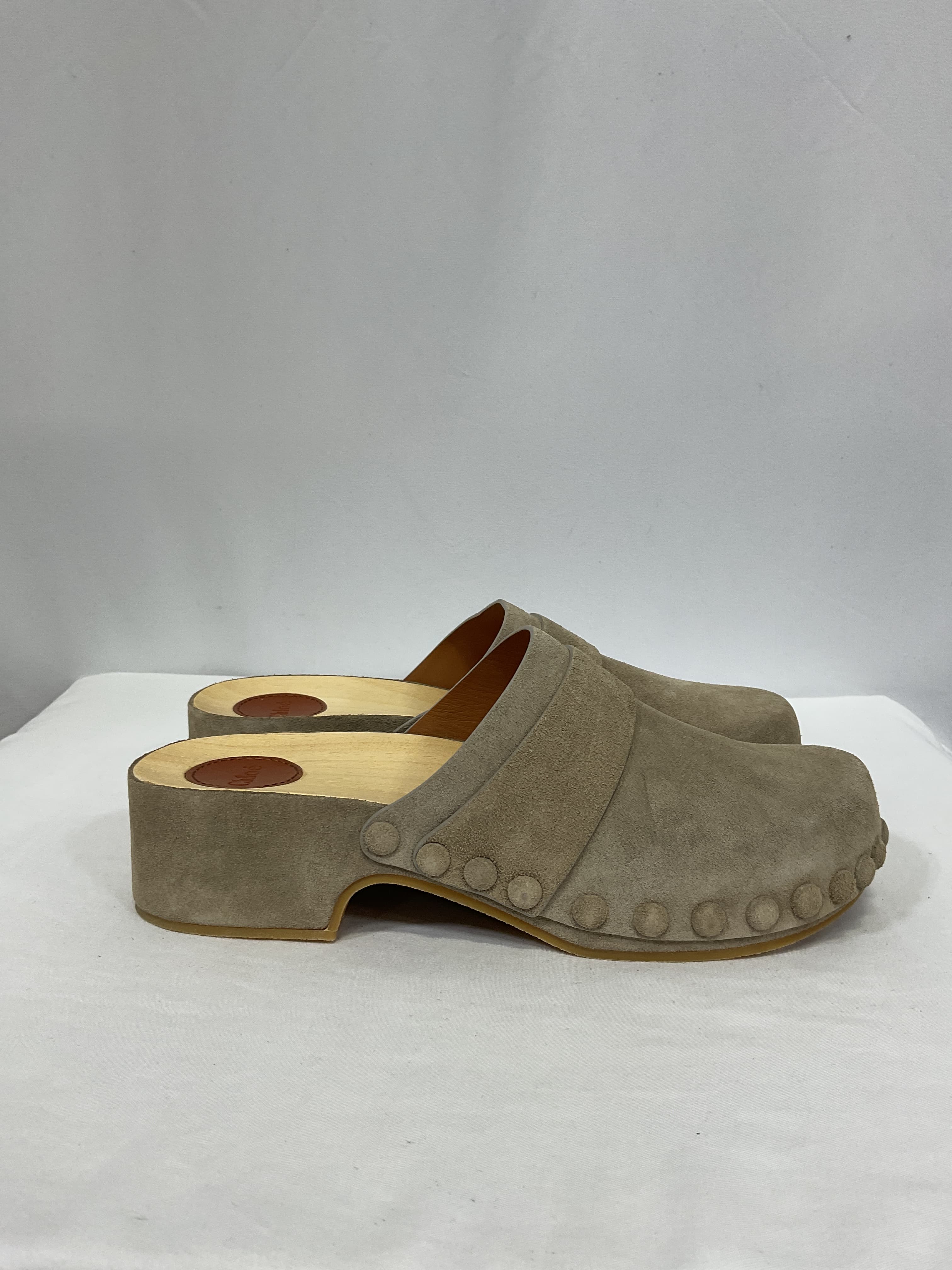 Joy Clogs In Dark Greige - Image 3