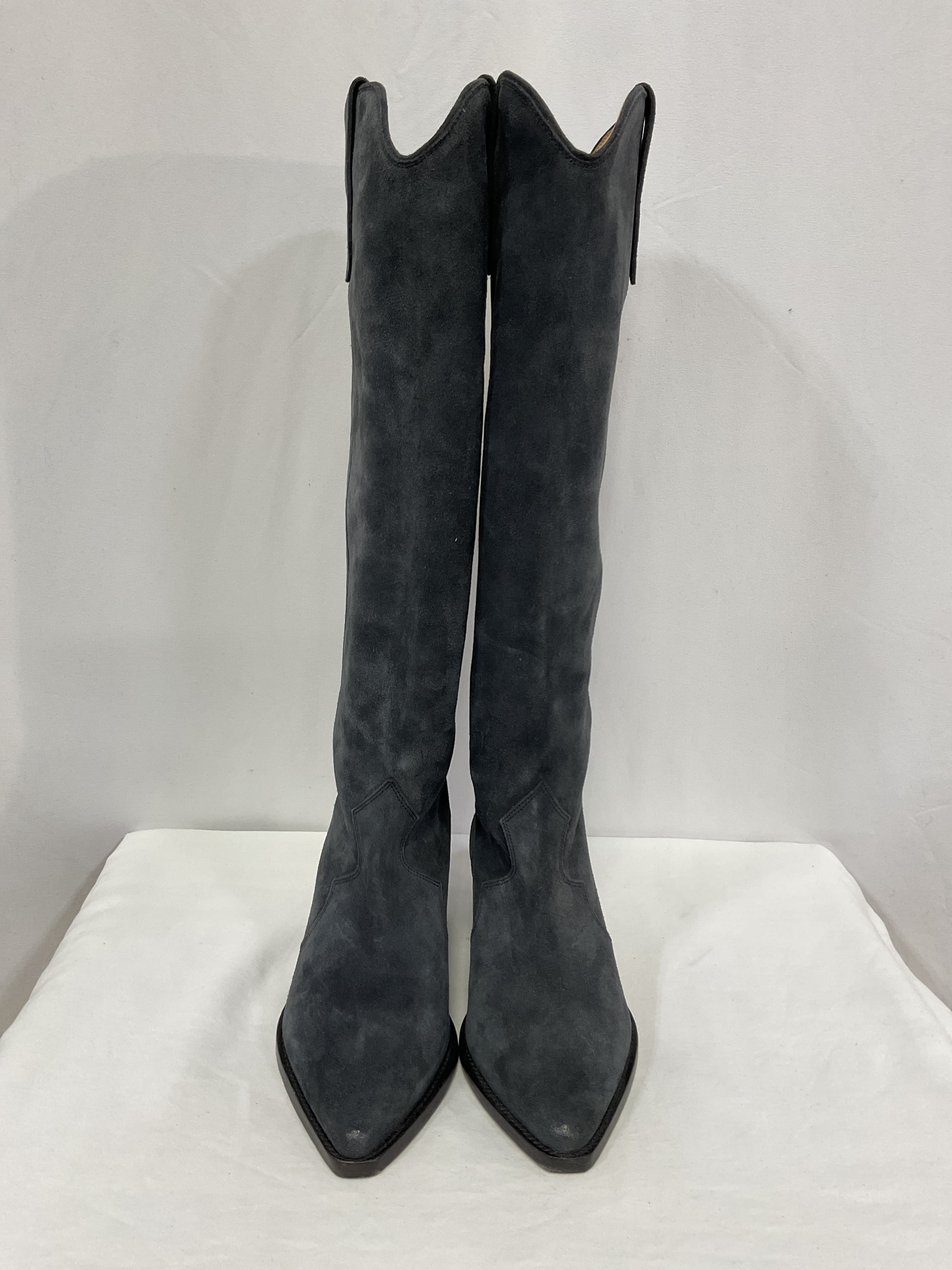 Denvee Suede Boot In Faded Black - Image 4