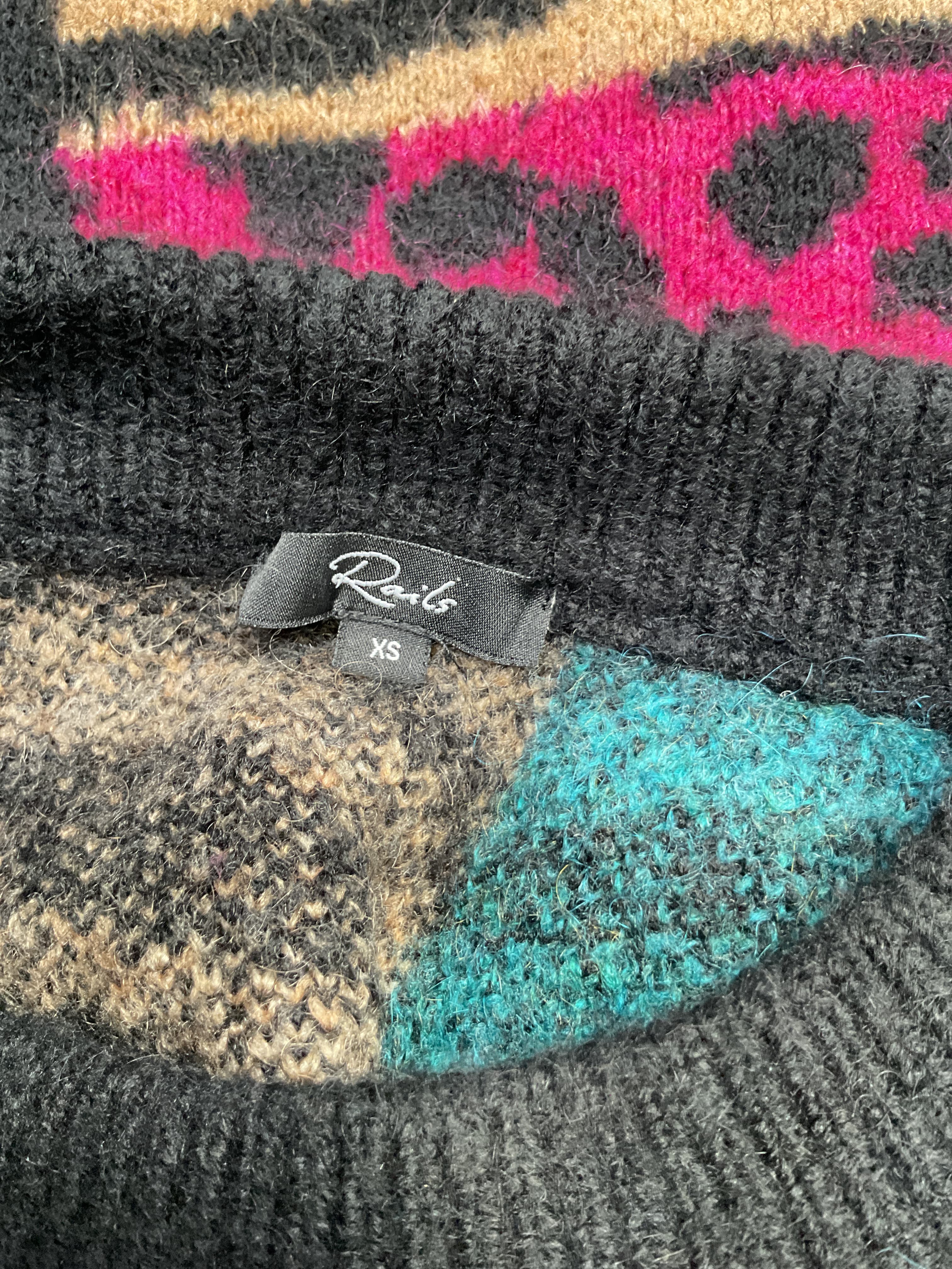 Kylie Pullover - Image 4