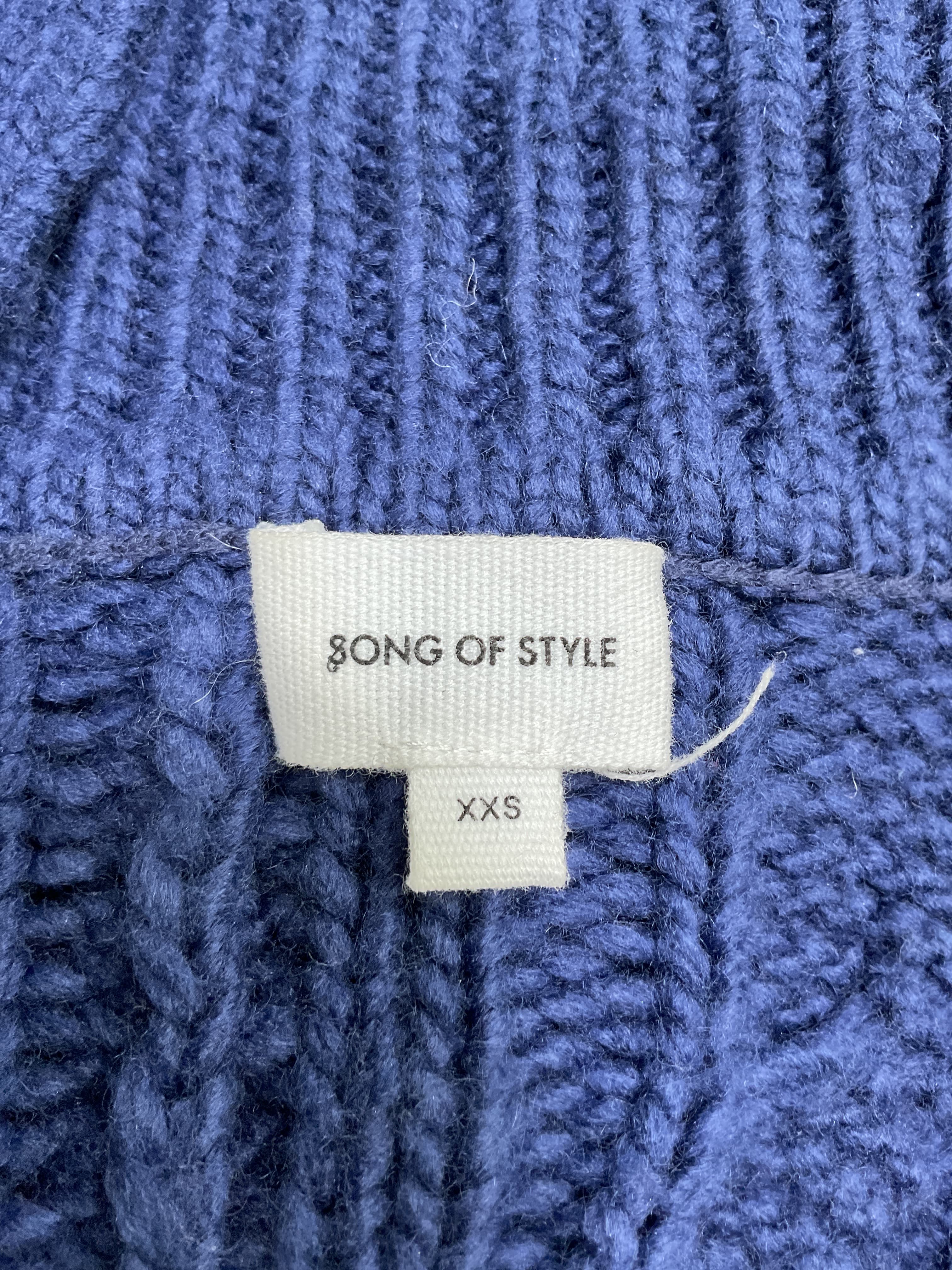 Galiena Cable Sweater In Dark Navy - Image 4