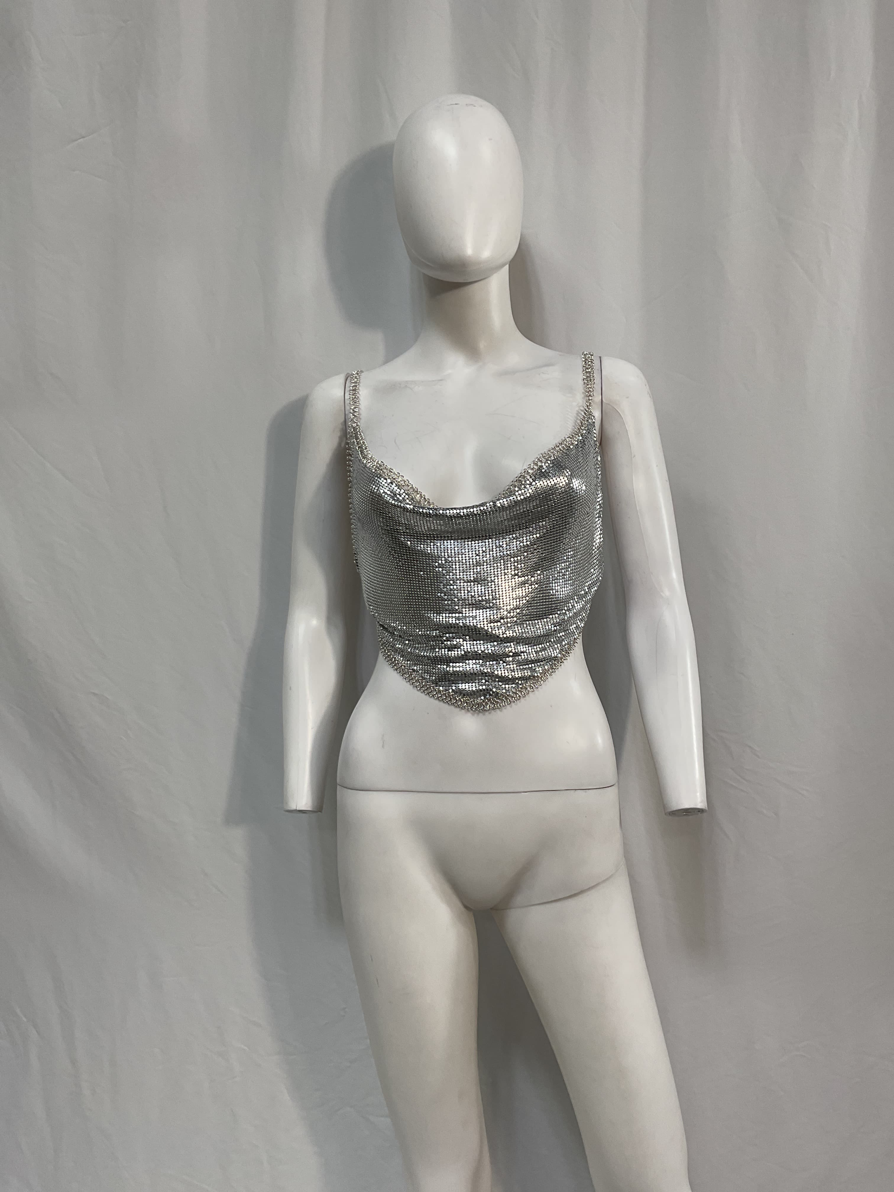 Nala Crop Top In Silver - Image 2