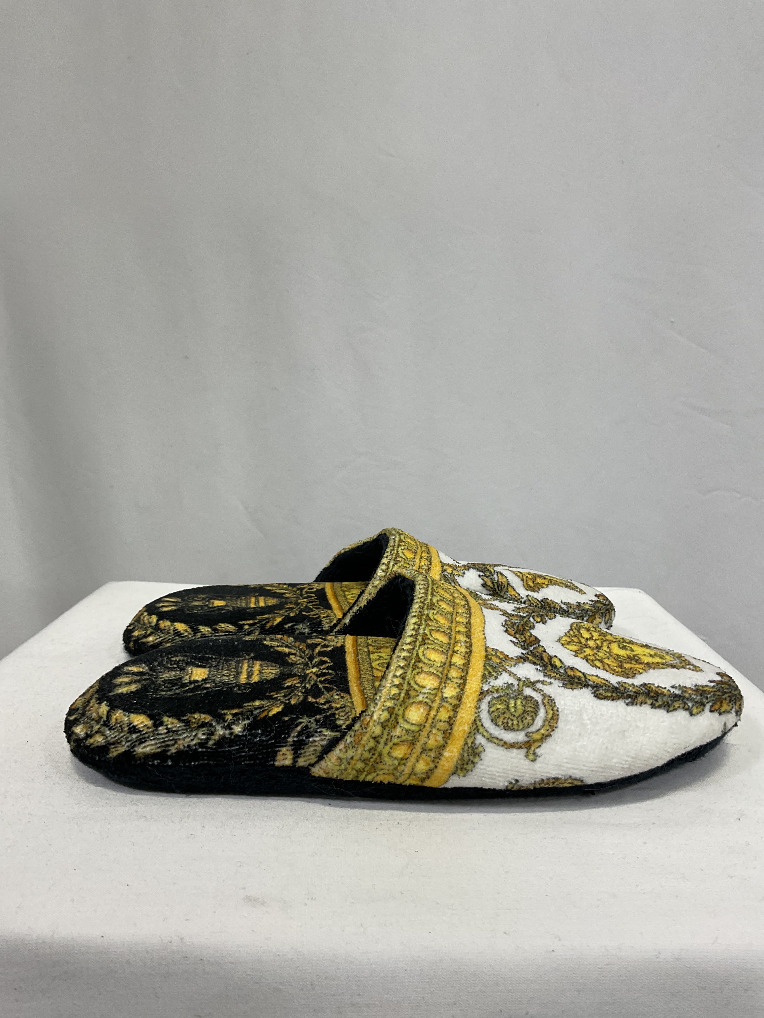 I Heart Baroque Slippers - Image 2