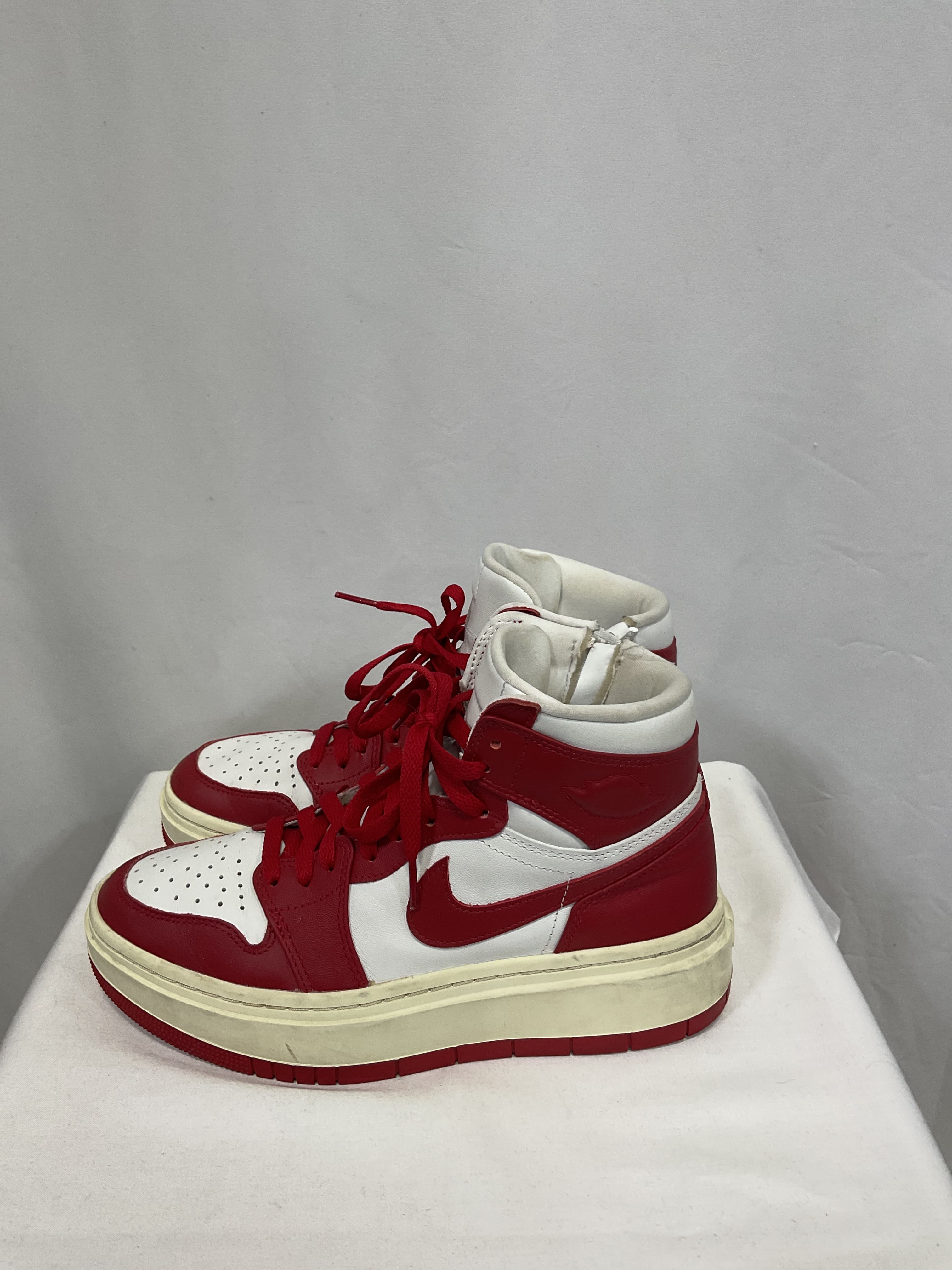 Air Jordan 1 Elevate Mid - Image 2