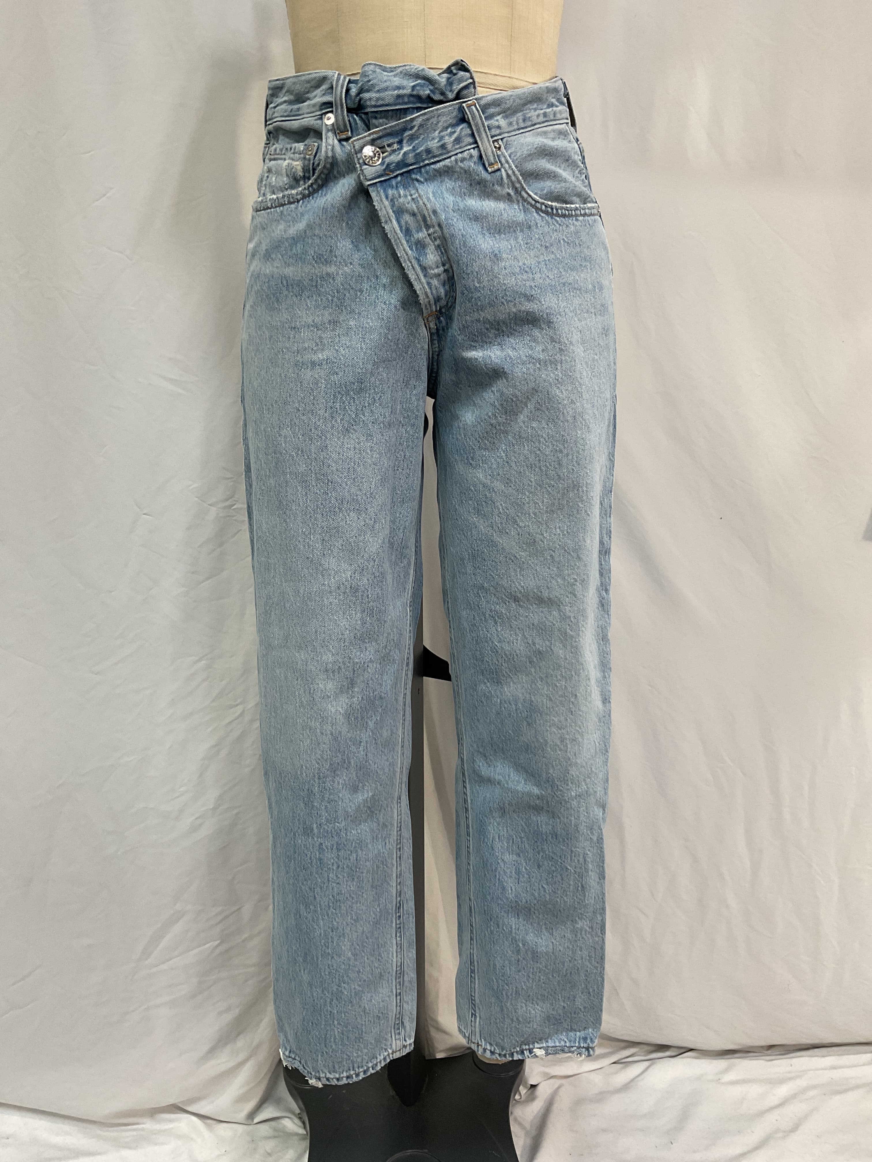 Criss Cross Upsized Jean In Suburbia - Image 4