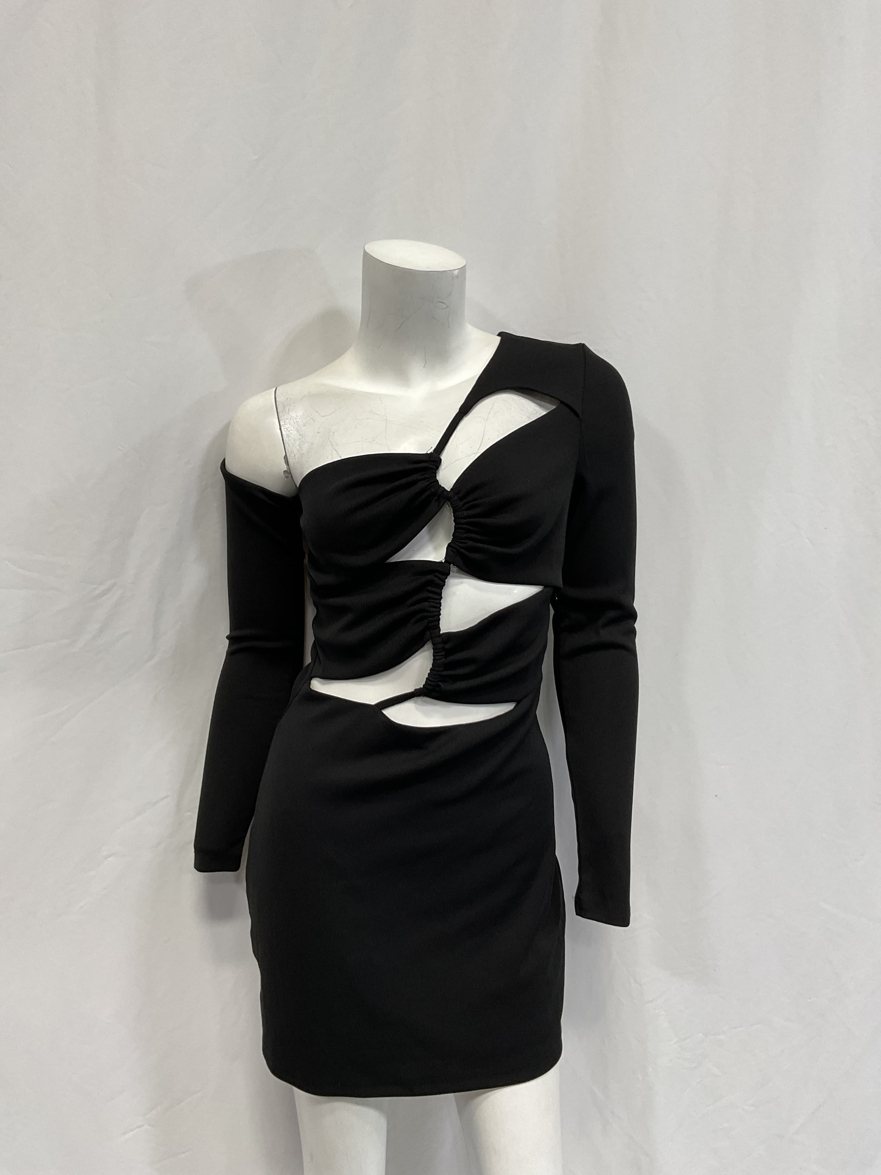 The Focus Dress In Black - Image 3