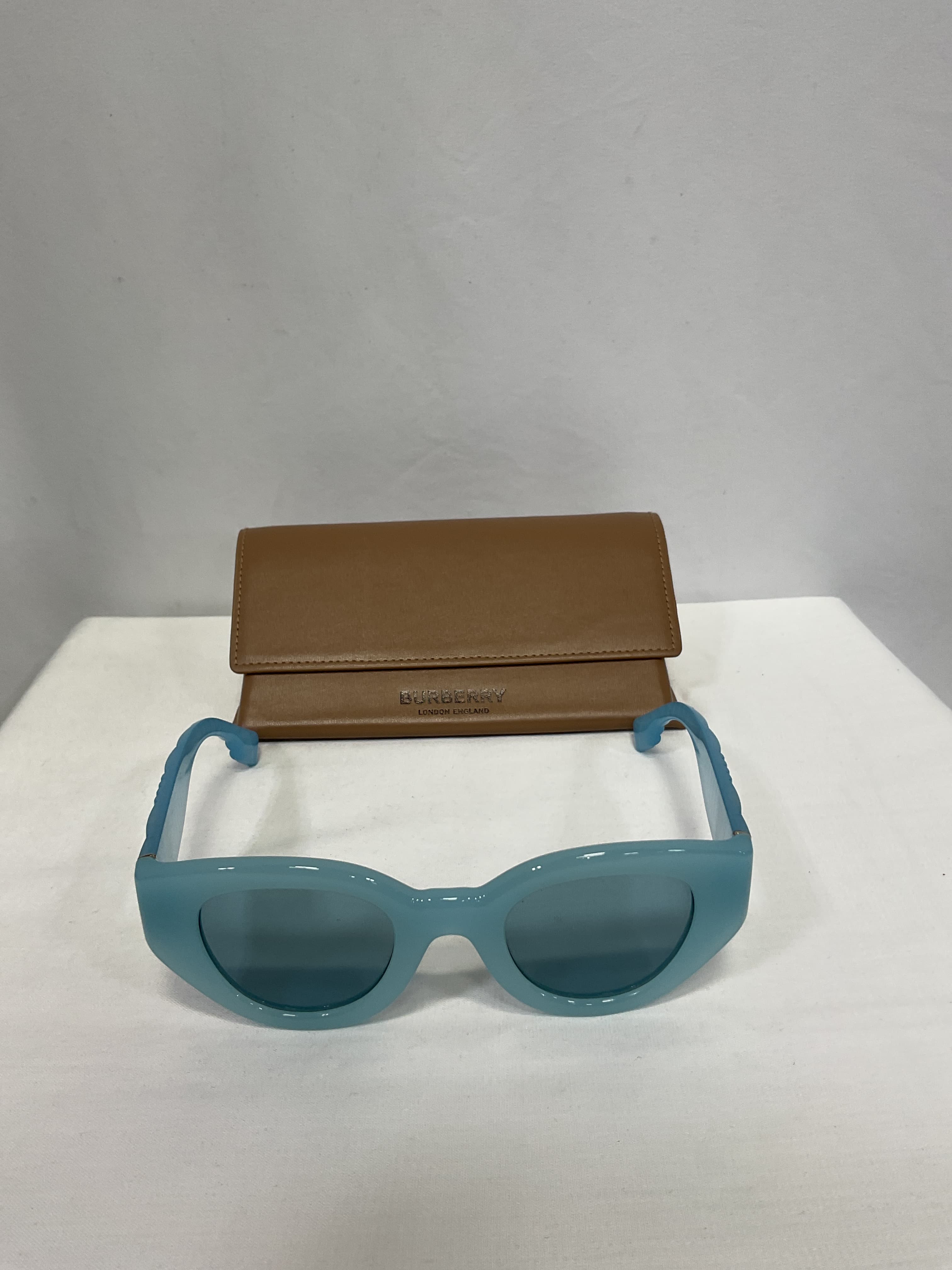 Classic Reloaded Sunglasses In Milky Topaz Blue - Image 2