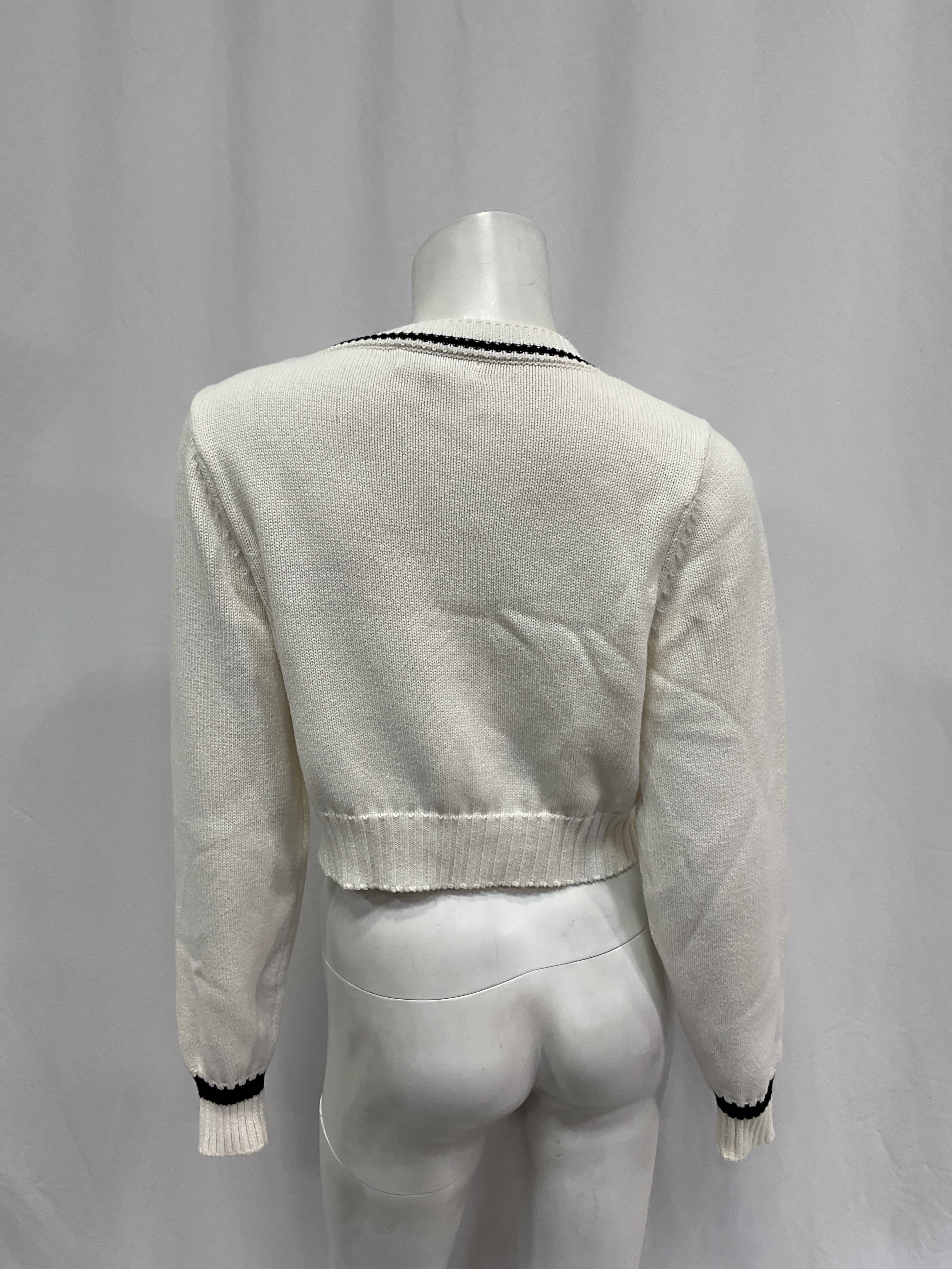 V Neck Cable Sweater In Sweet Cream & Black - Image 2