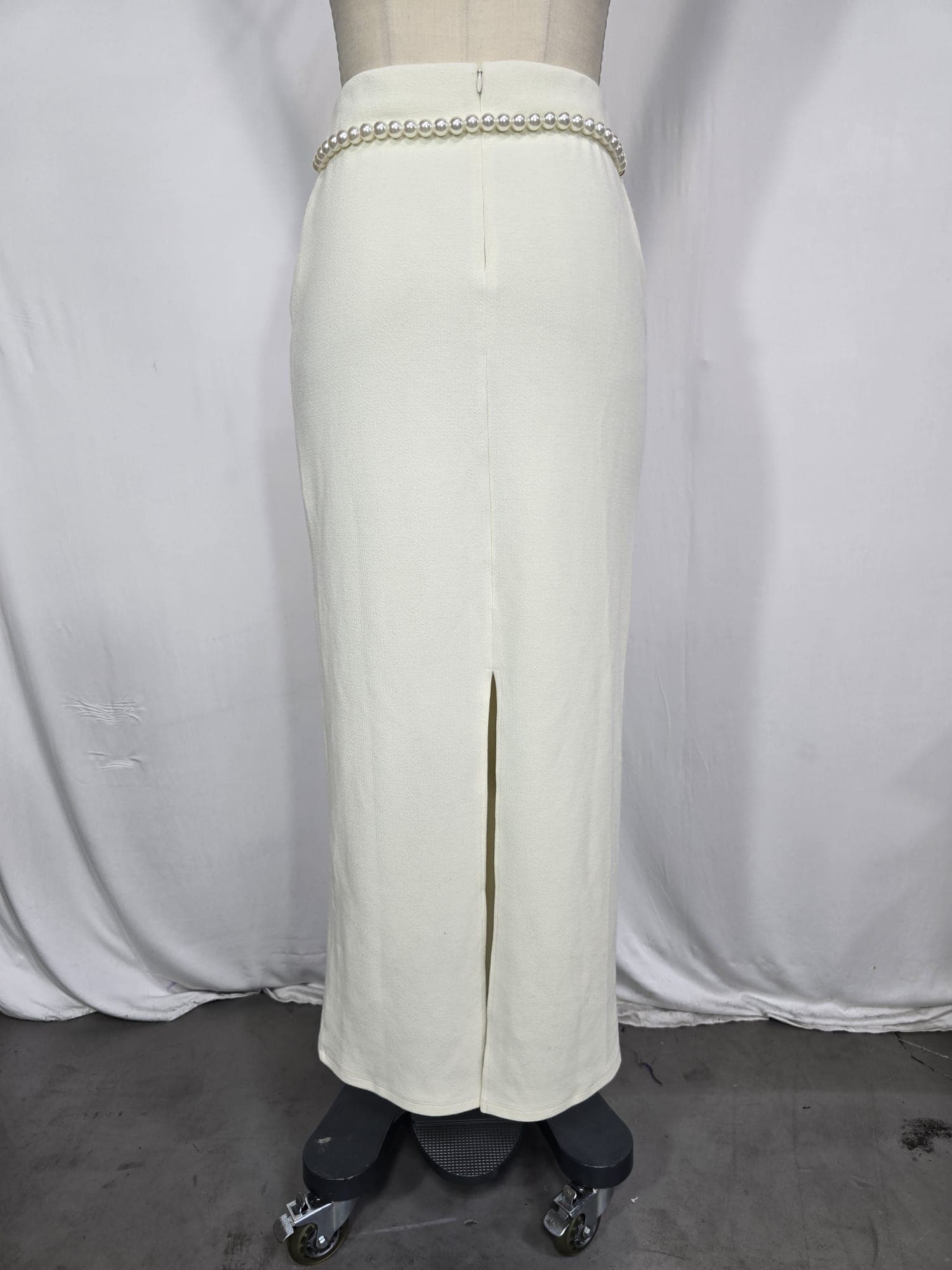 Nara Maxi Skirt In Ivory - Image 4