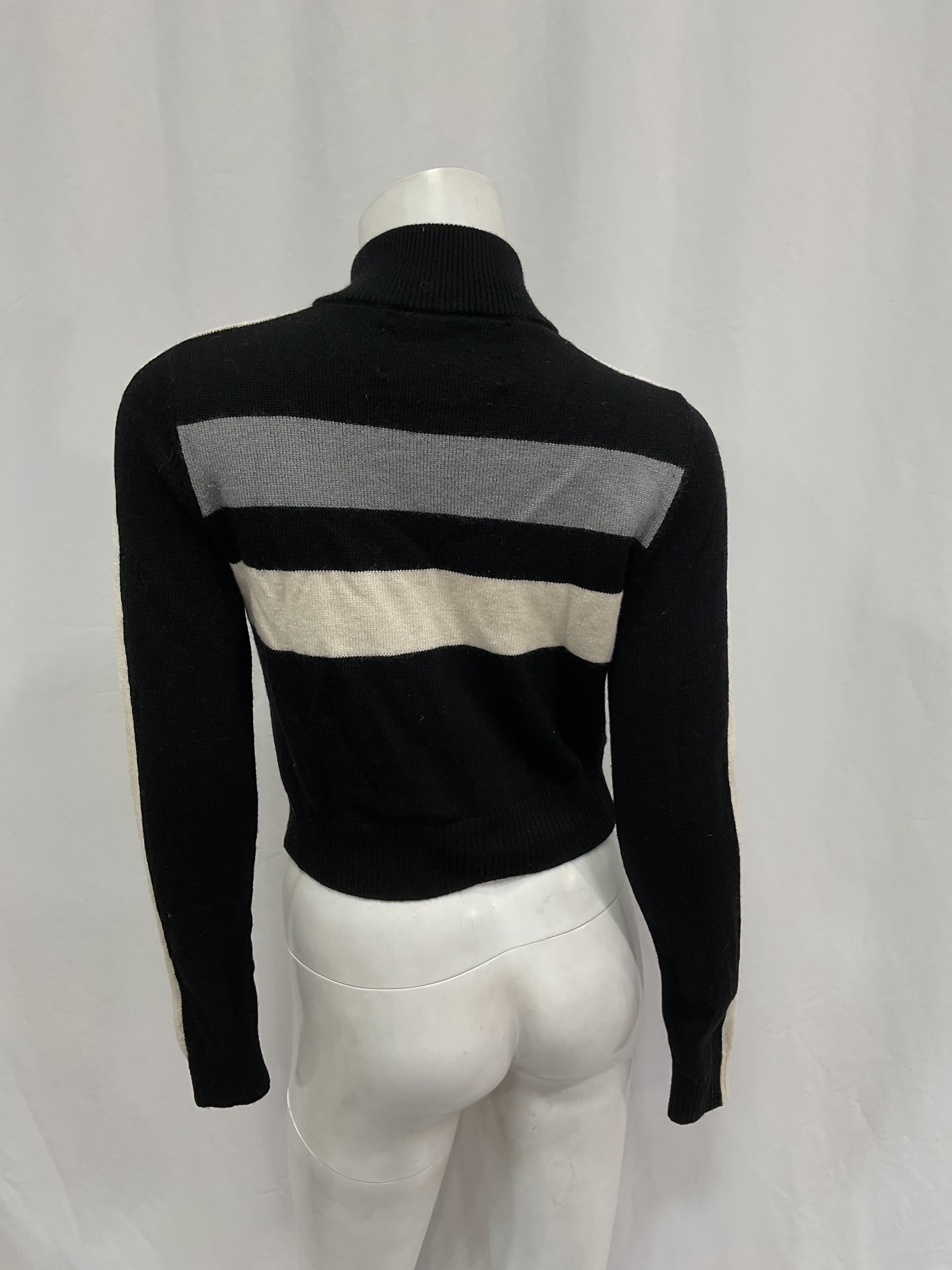 Mania Top In Black - Image 4
