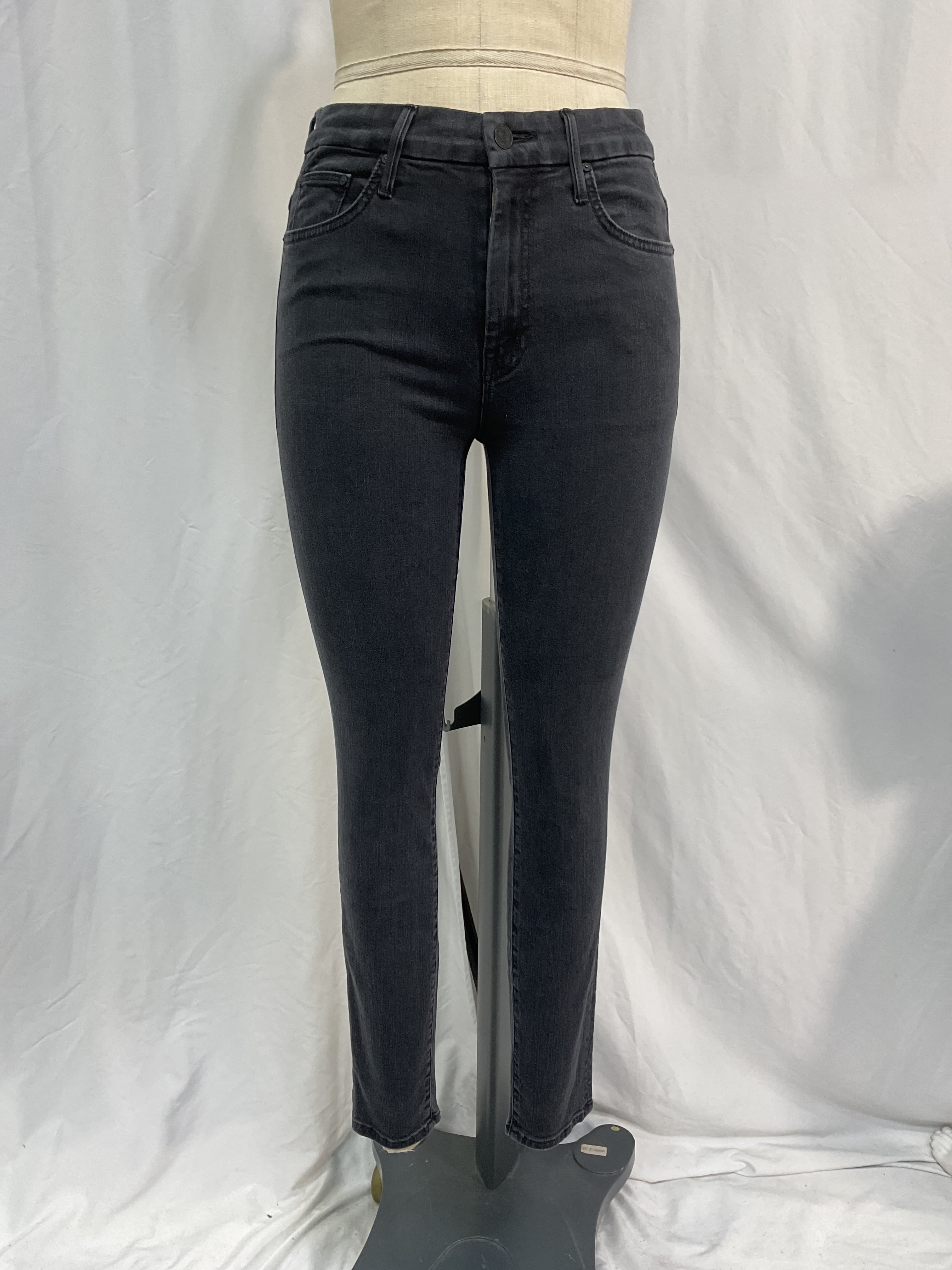 High Waisted Looker - Image 3