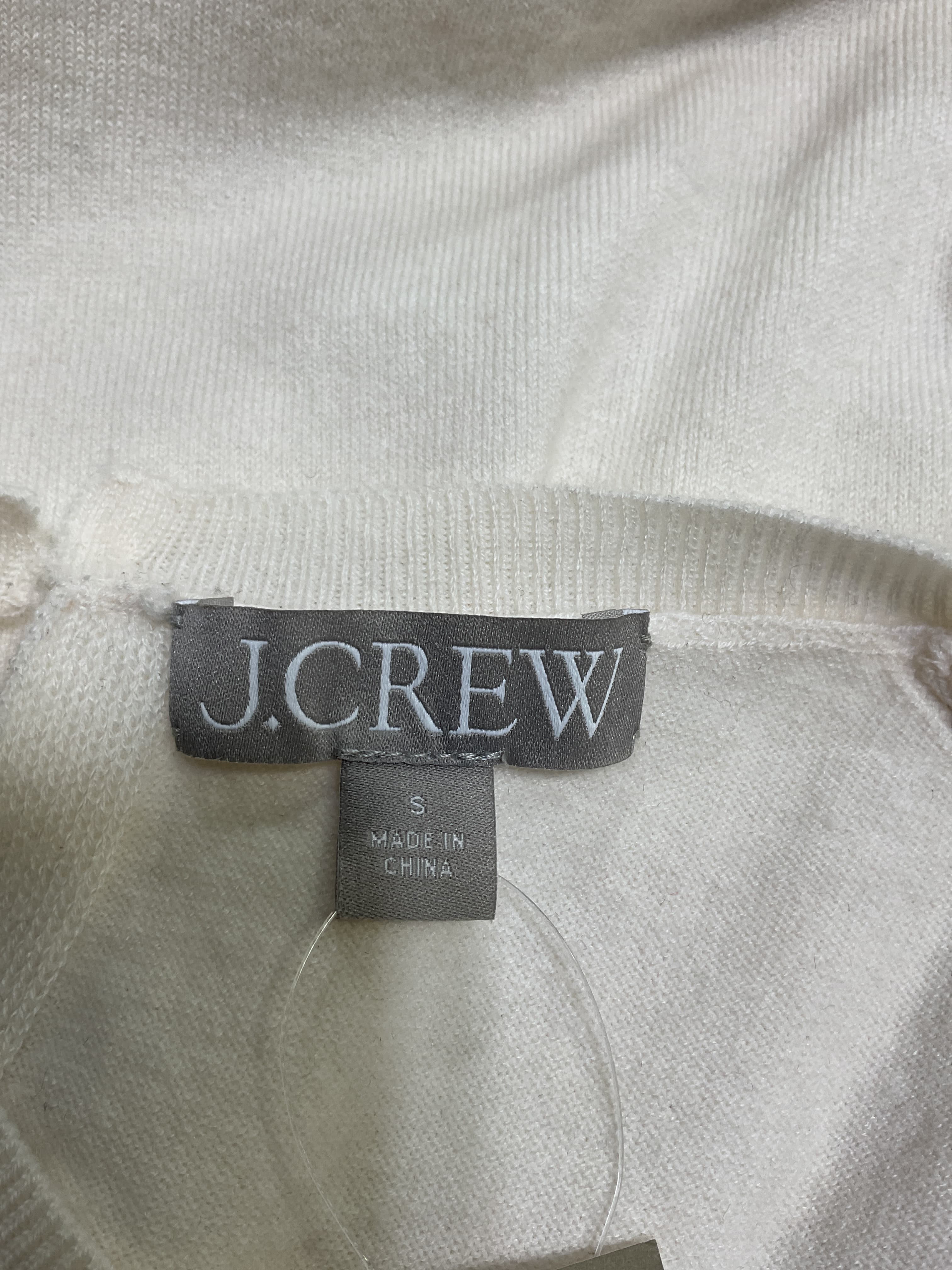 Featherweight Cashmere-Blend Cropped Sweater Shell - Image 4
