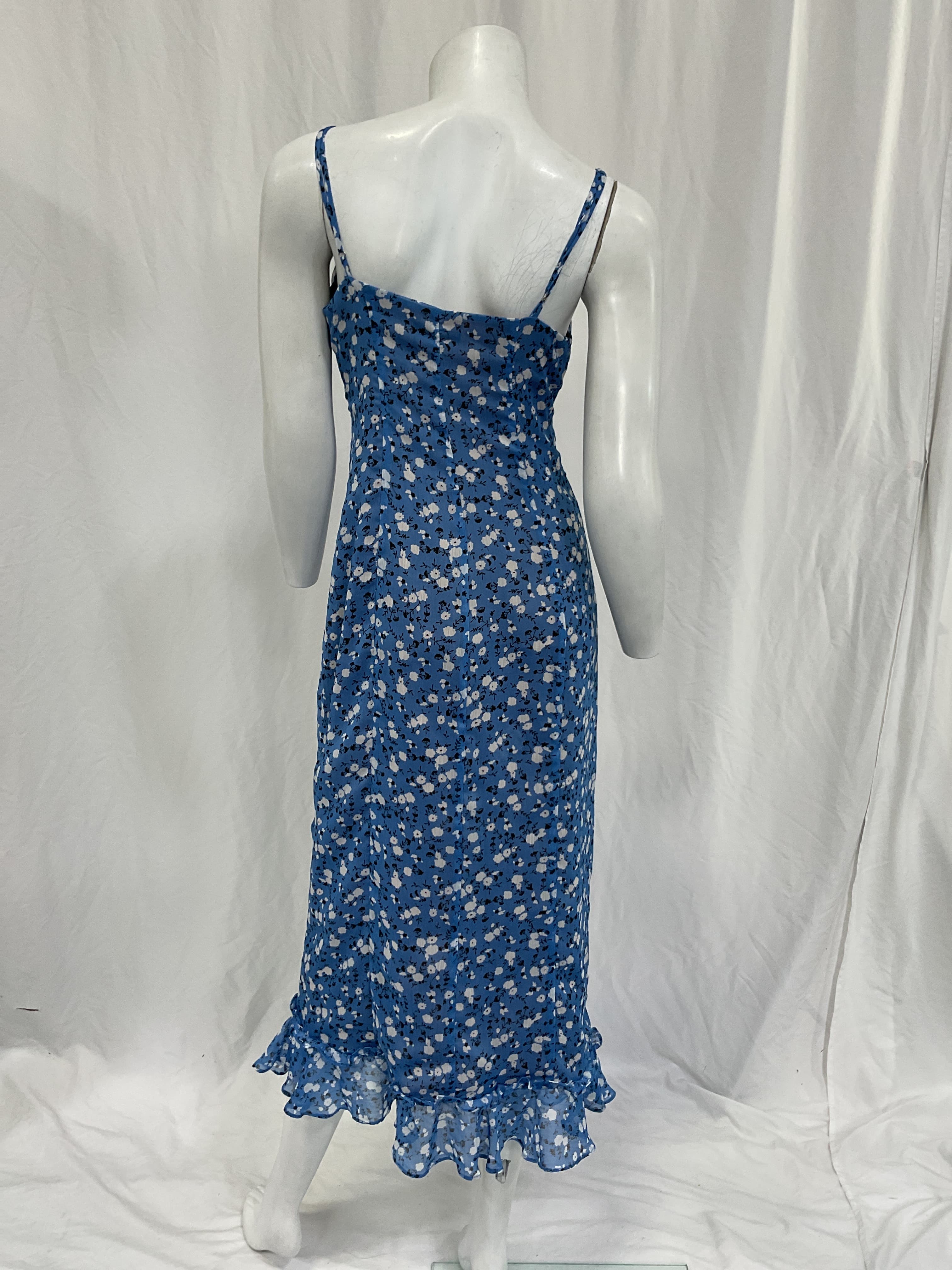 Quincy Midi Dress In Blue Ditsy - Image 2