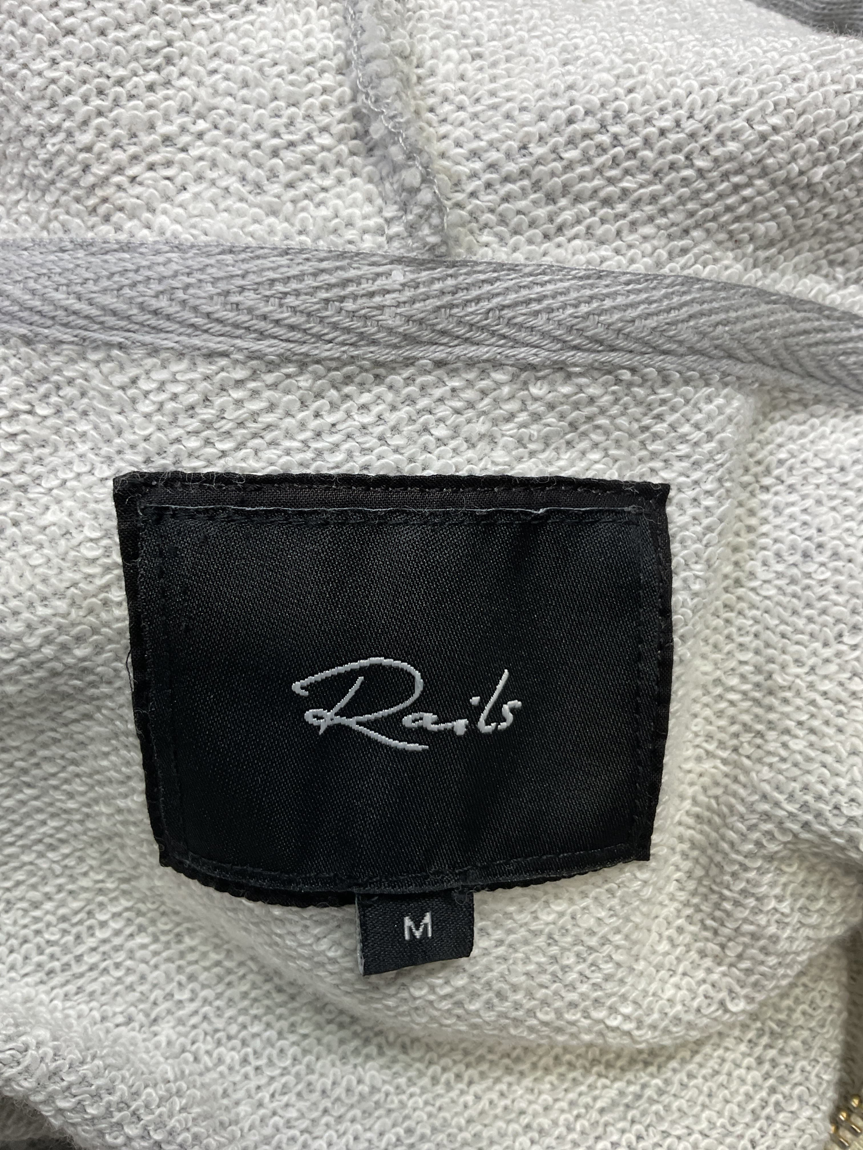 Nicola Hooded Romper - Image 2