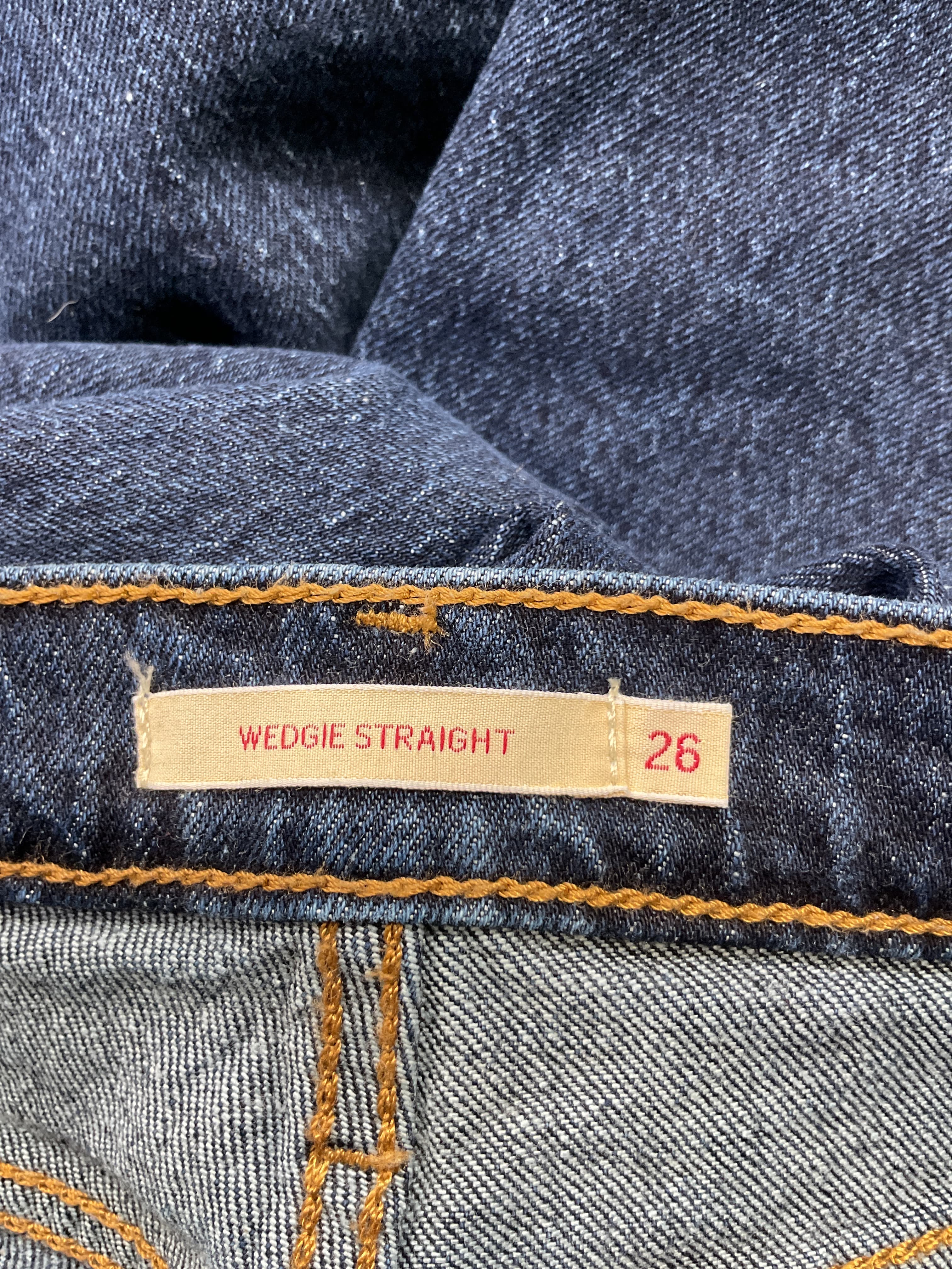 Wedgie Straight Fit Women's Jeans - Image 4