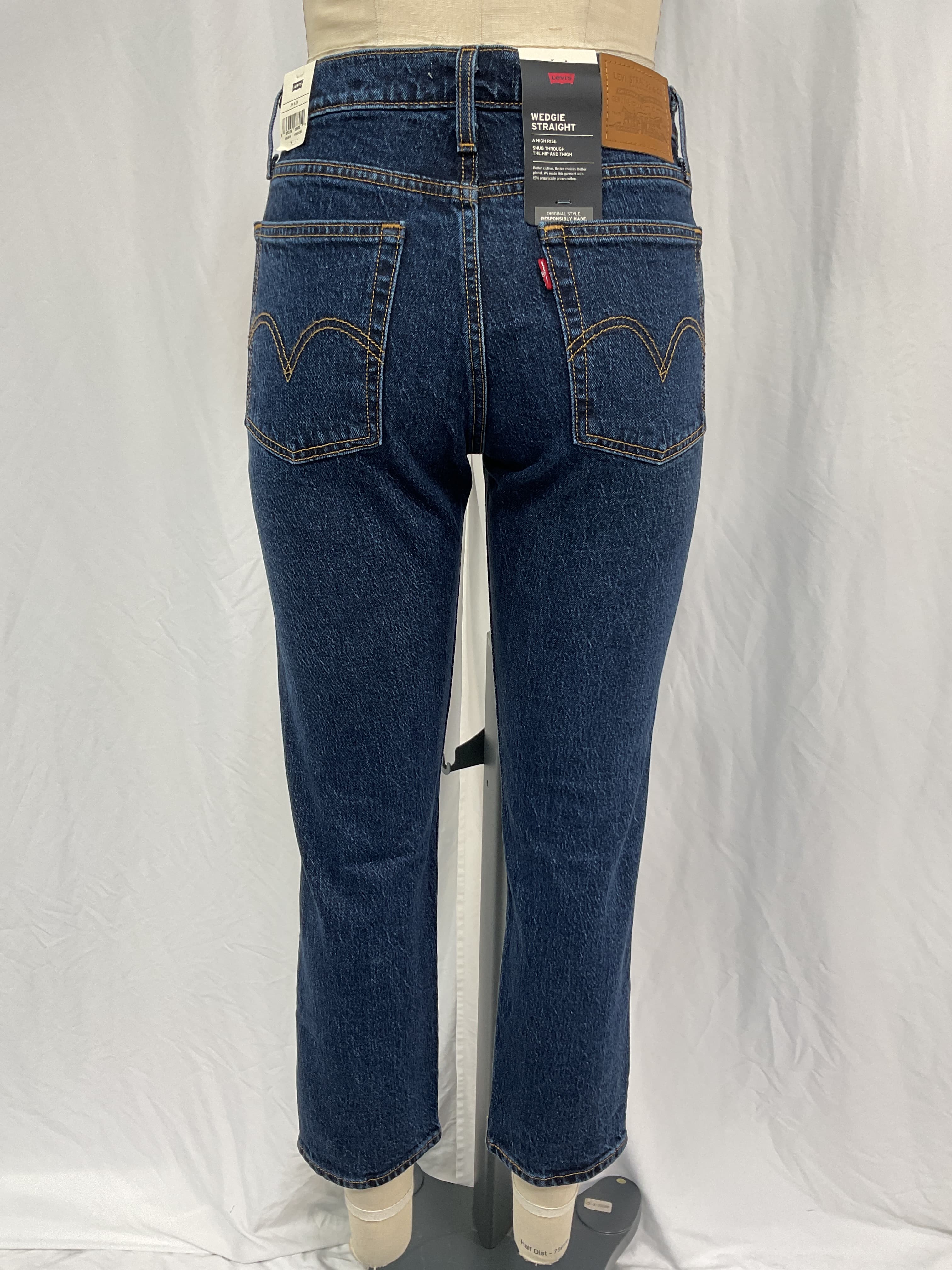 Wedgie Straight Fit Women's Jeans - Image 3