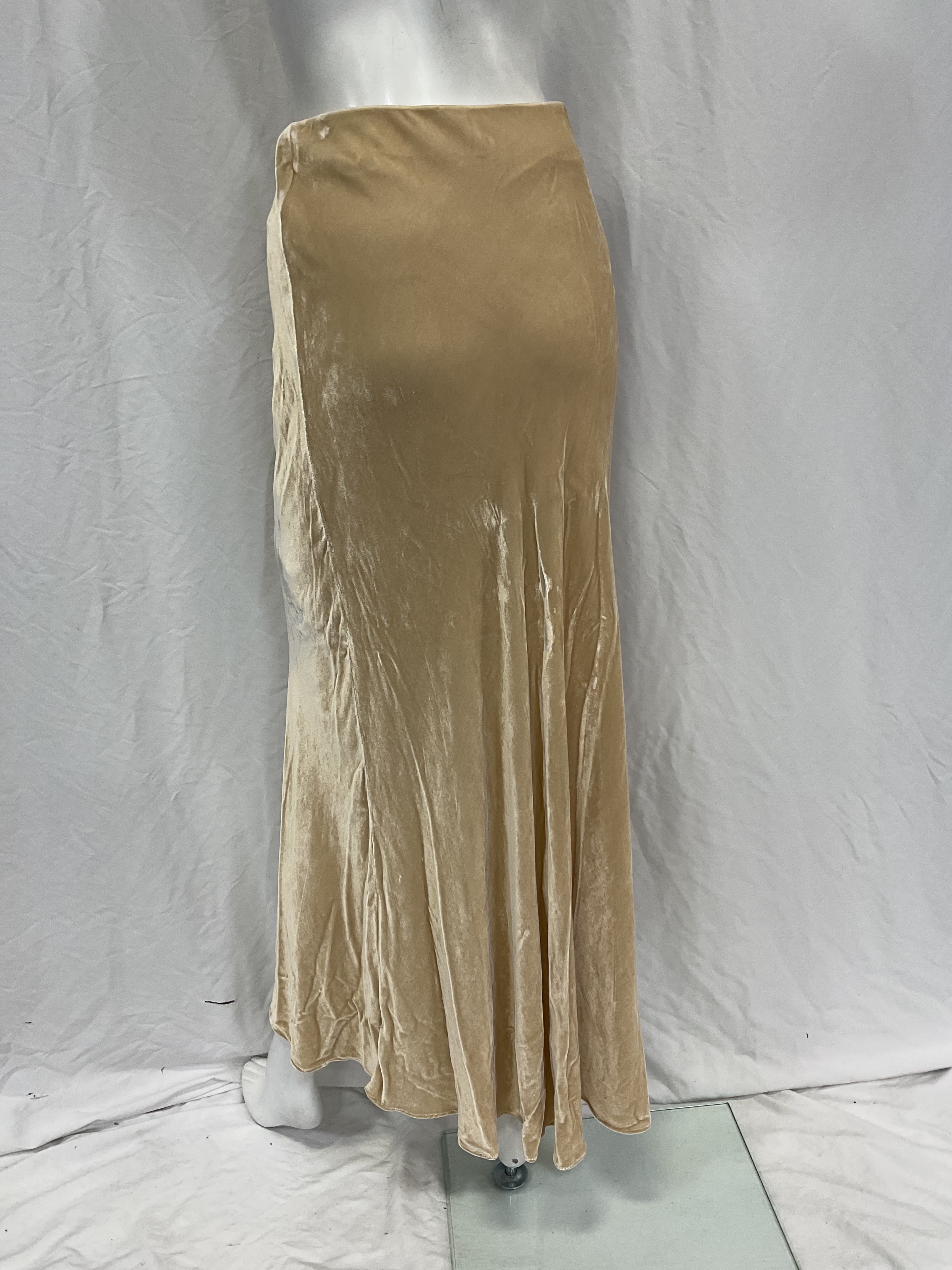 Bianca Velvet Maxi Skirt - Image 3